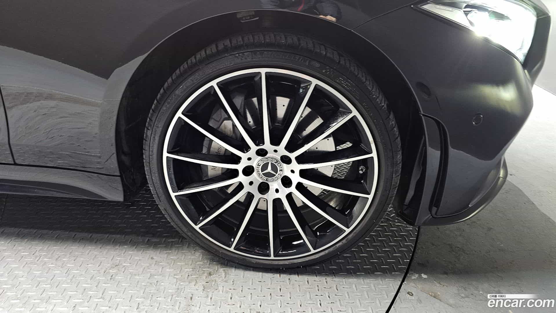 CLS-Class Mercedes-Benz 2021.8-OUTER-005