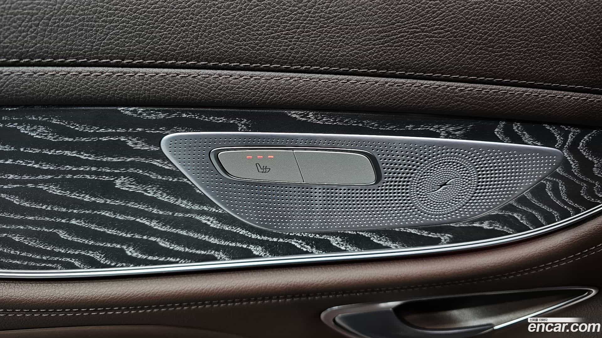 CLS-Class Mercedes-Benz 2021.8-OPTION-023