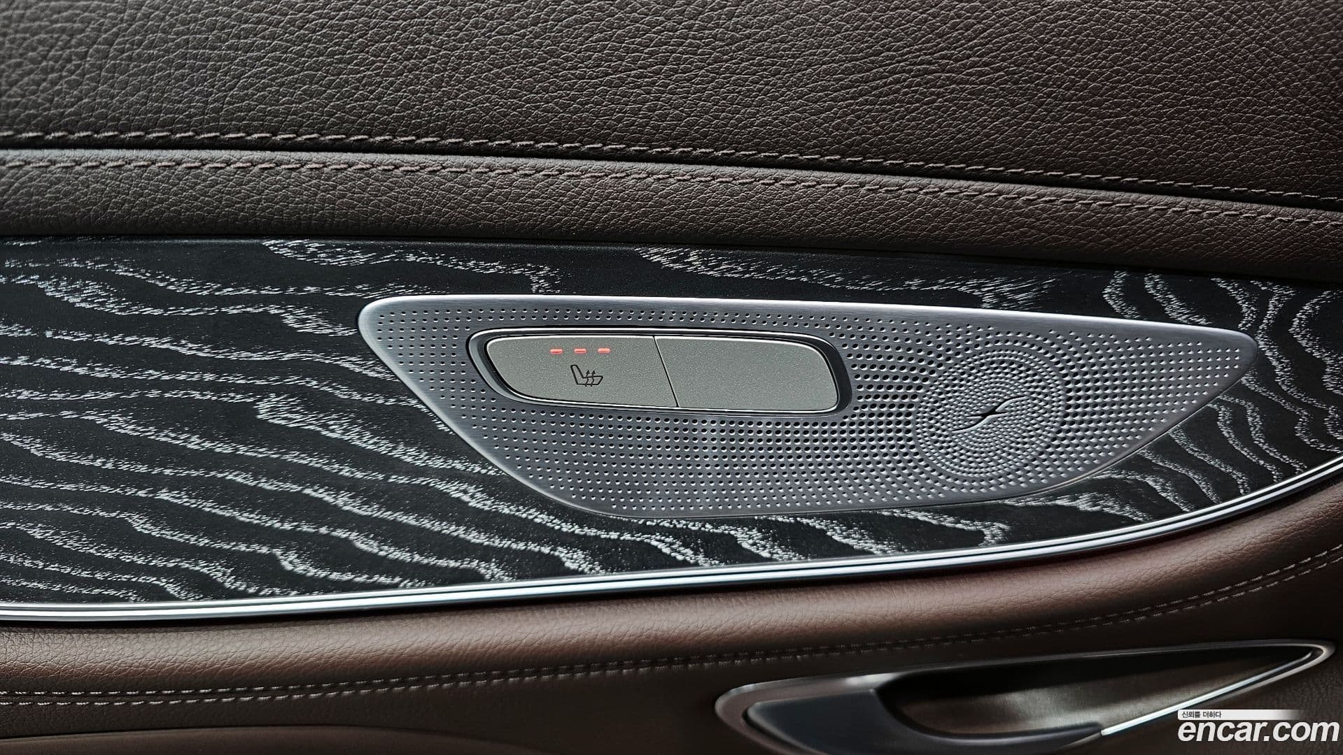 Main__Slider__Photo:CLS-Class Mercedes-Benz 2021.8-18