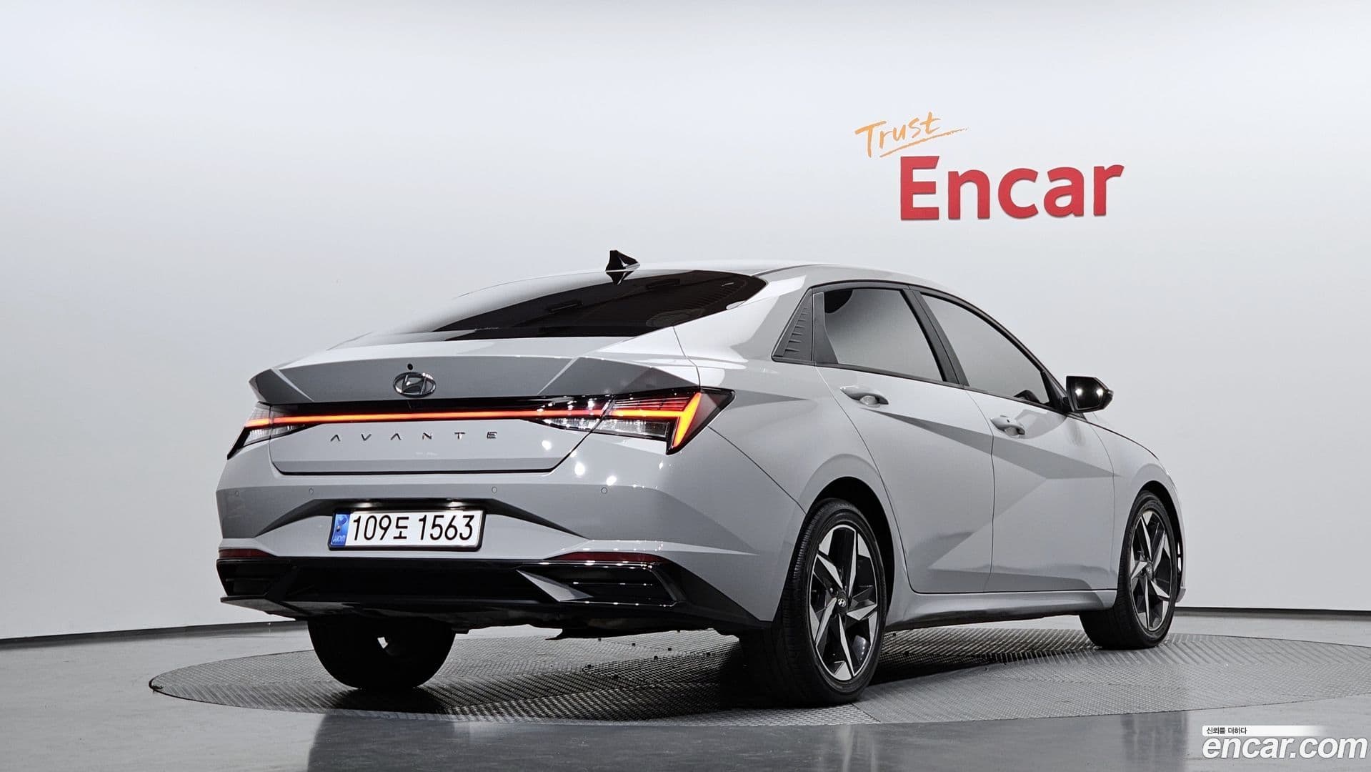 Main__Slider__Photo:AVANTE Hyundai 2020.5-1