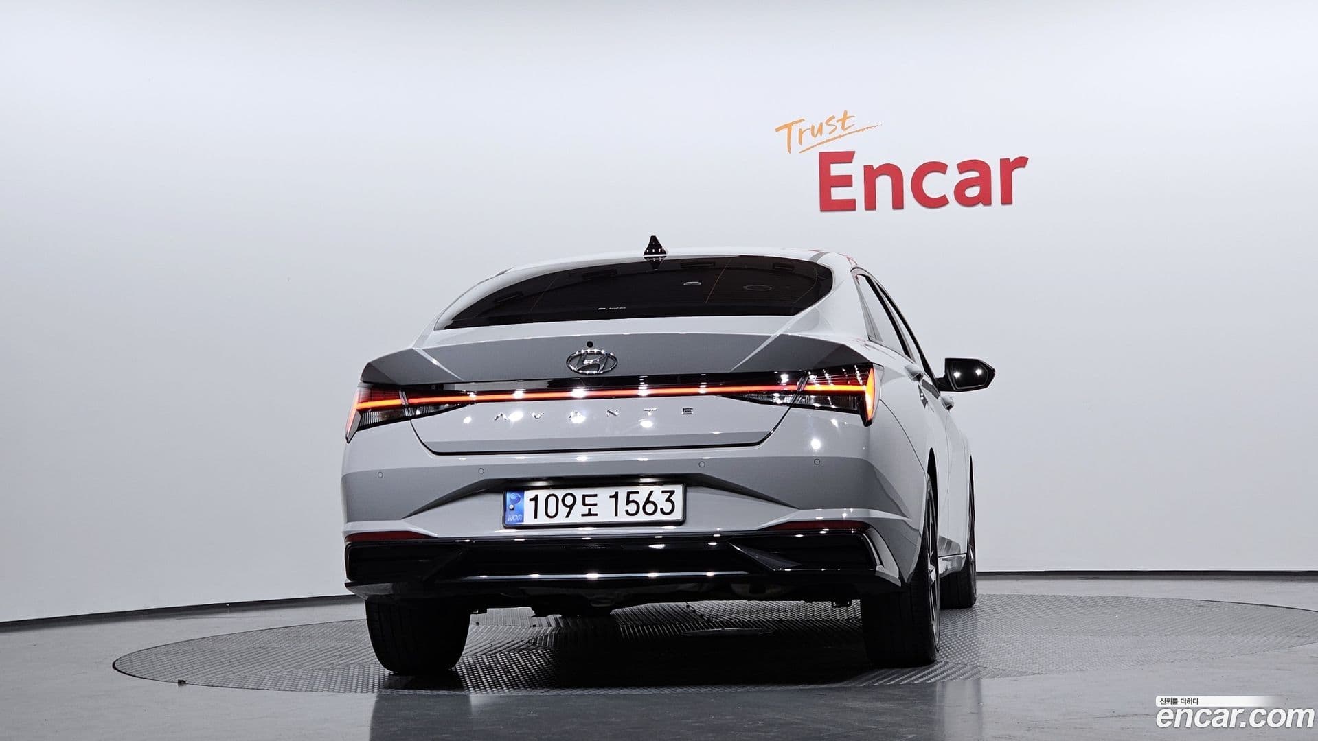 Main__Slider__Photo:AVANTE Hyundai 2020.5-3