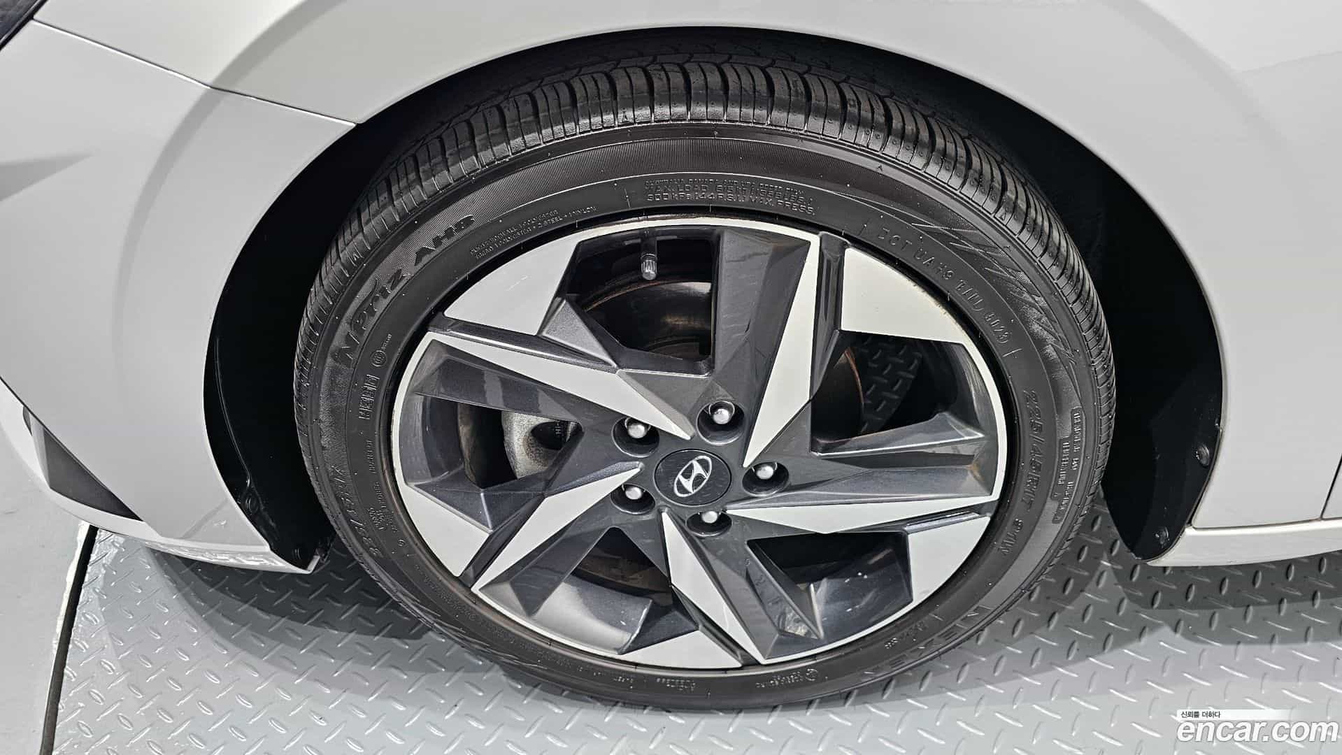 AVANTE Hyundai 2020.5-OUTER-005