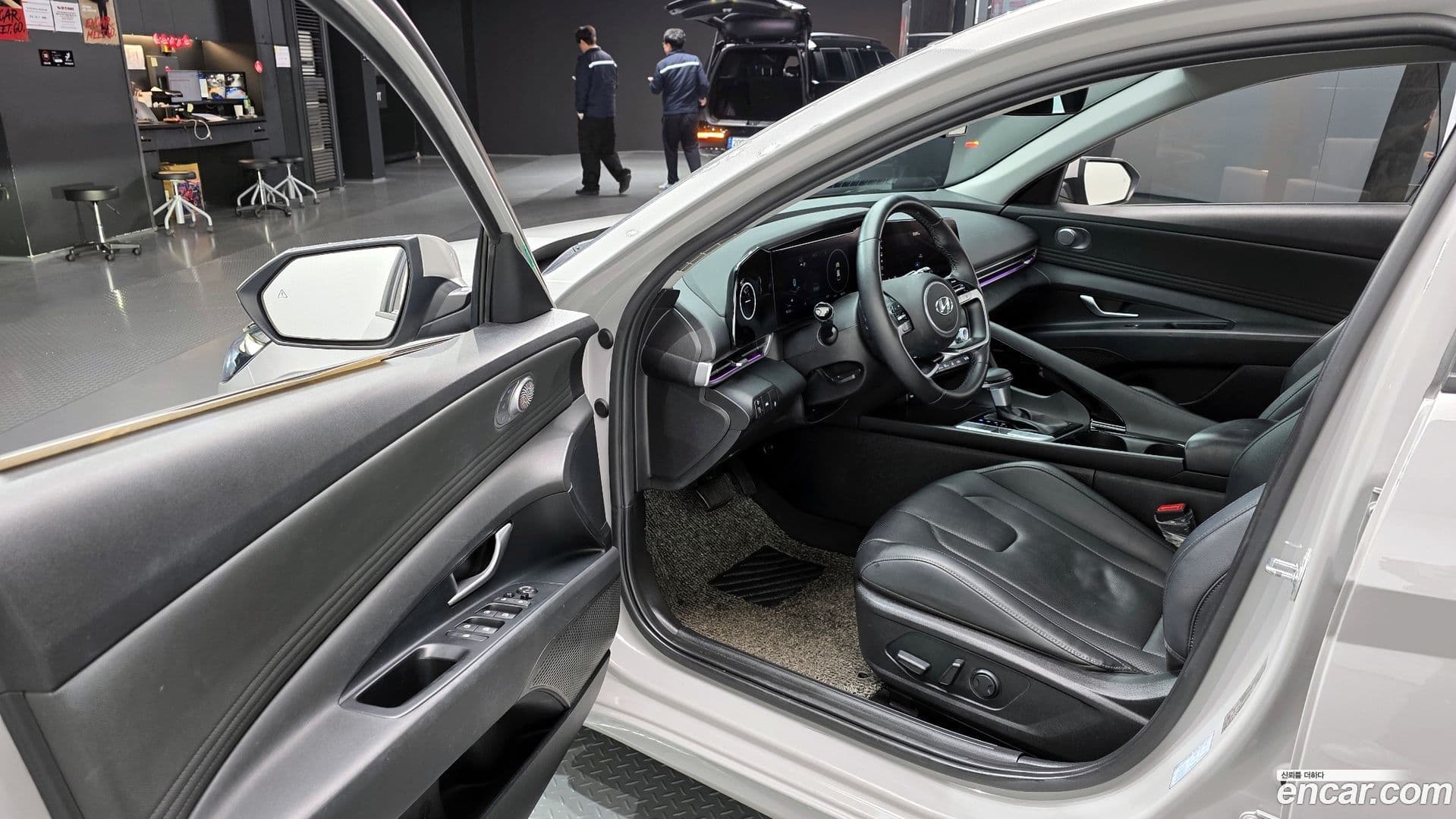 Main__Slider__Photo:AVANTE Hyundai 2020.5-10