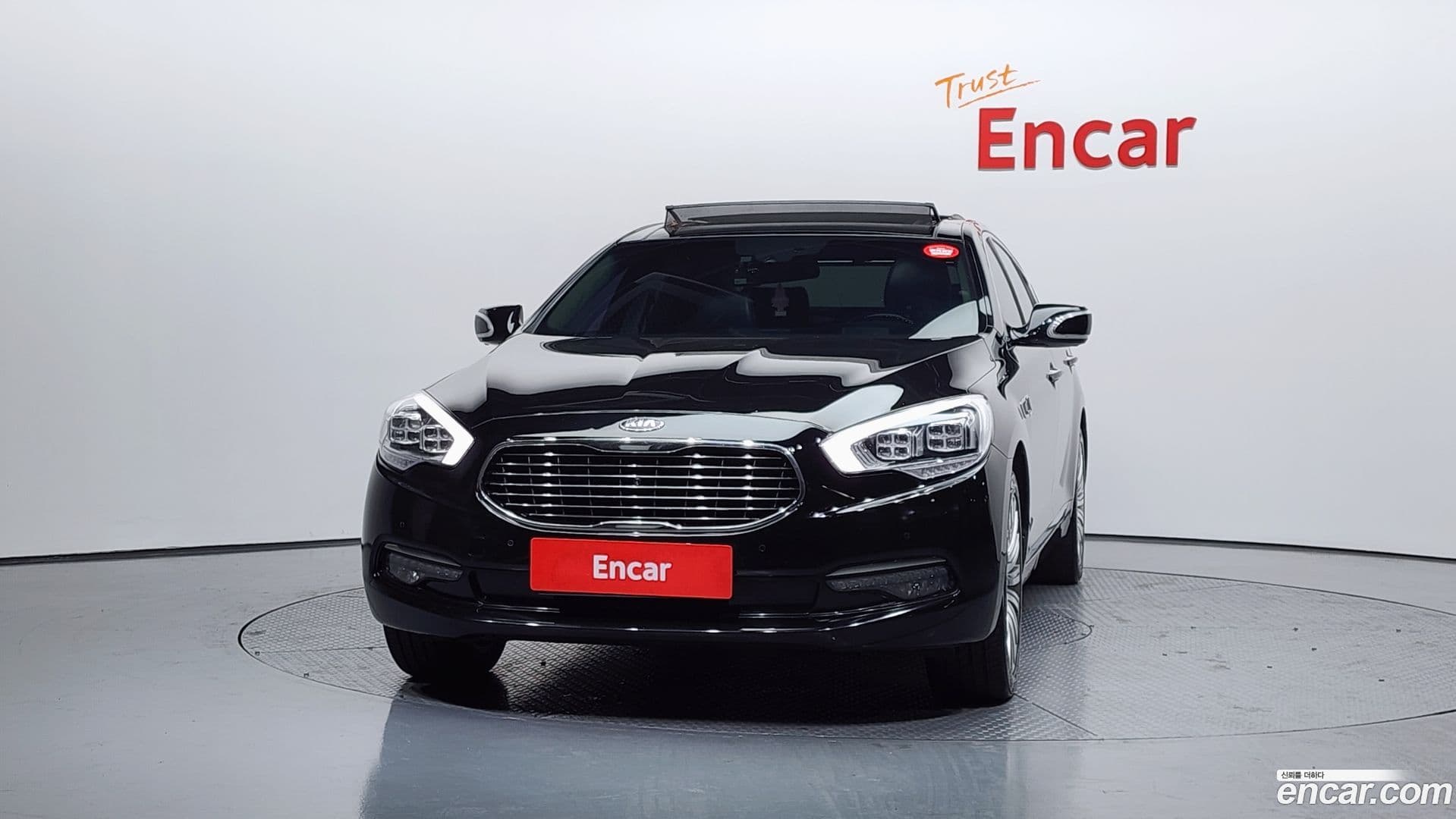 Main__Slider__Photo:K9 Kia 2014.1-2