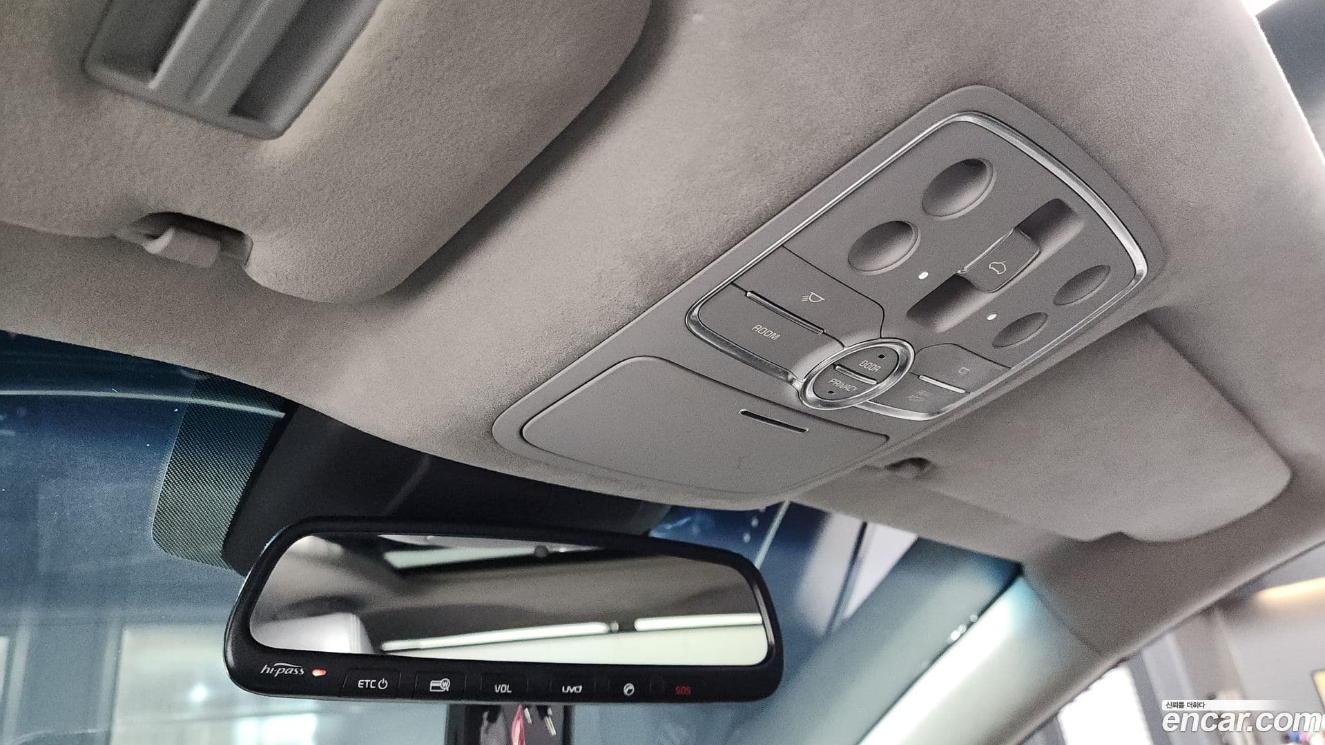 Main__Slider__Photo:K9 Kia 2014.1-15