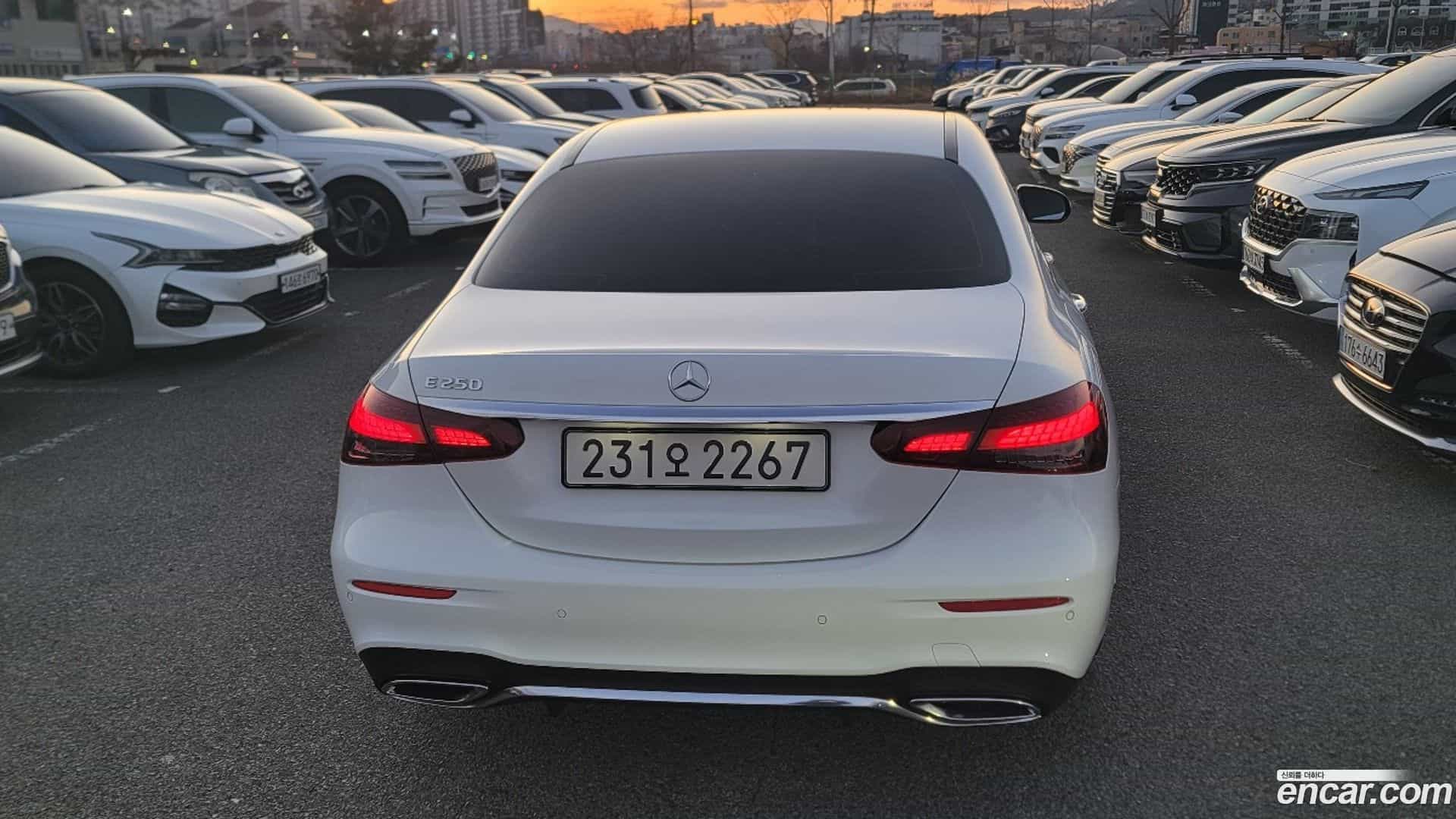 E-Class Mercedes-Benz 2023.5-OUTER-004