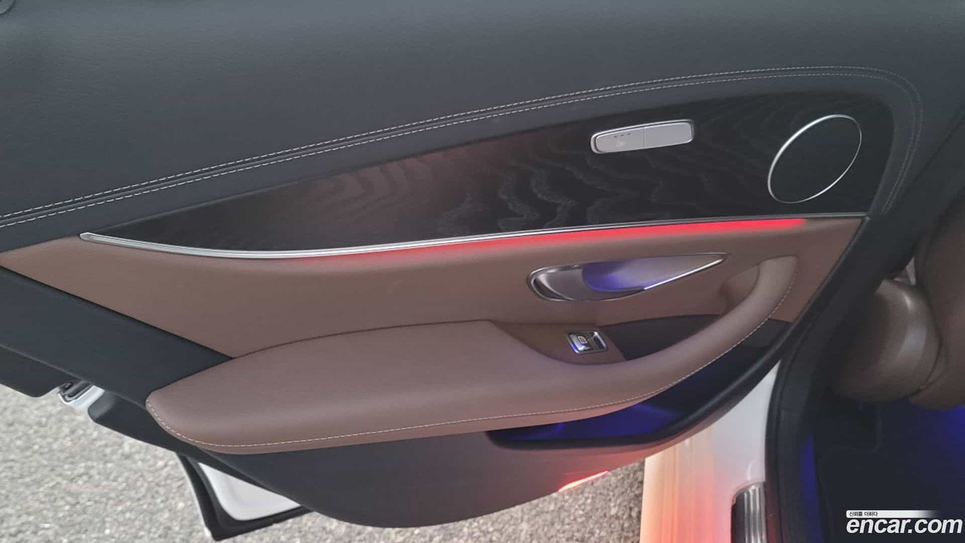 E-Class Mercedes-Benz 2023.5-OPTION-021