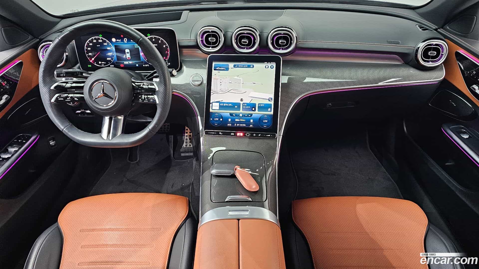 C-Class Mercedes-Benz 2023.2-INNER-007