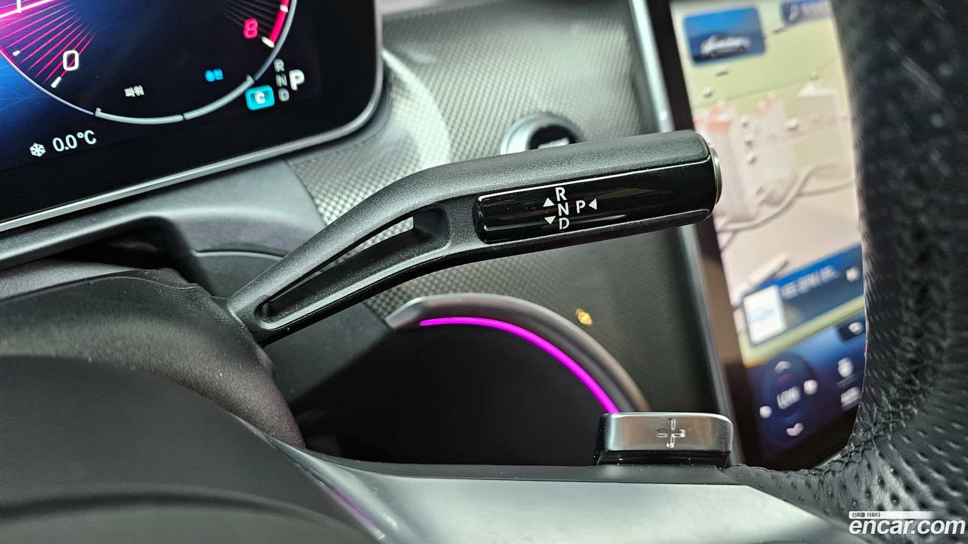 C-Class Mercedes-Benz 2023.2-INNER-009