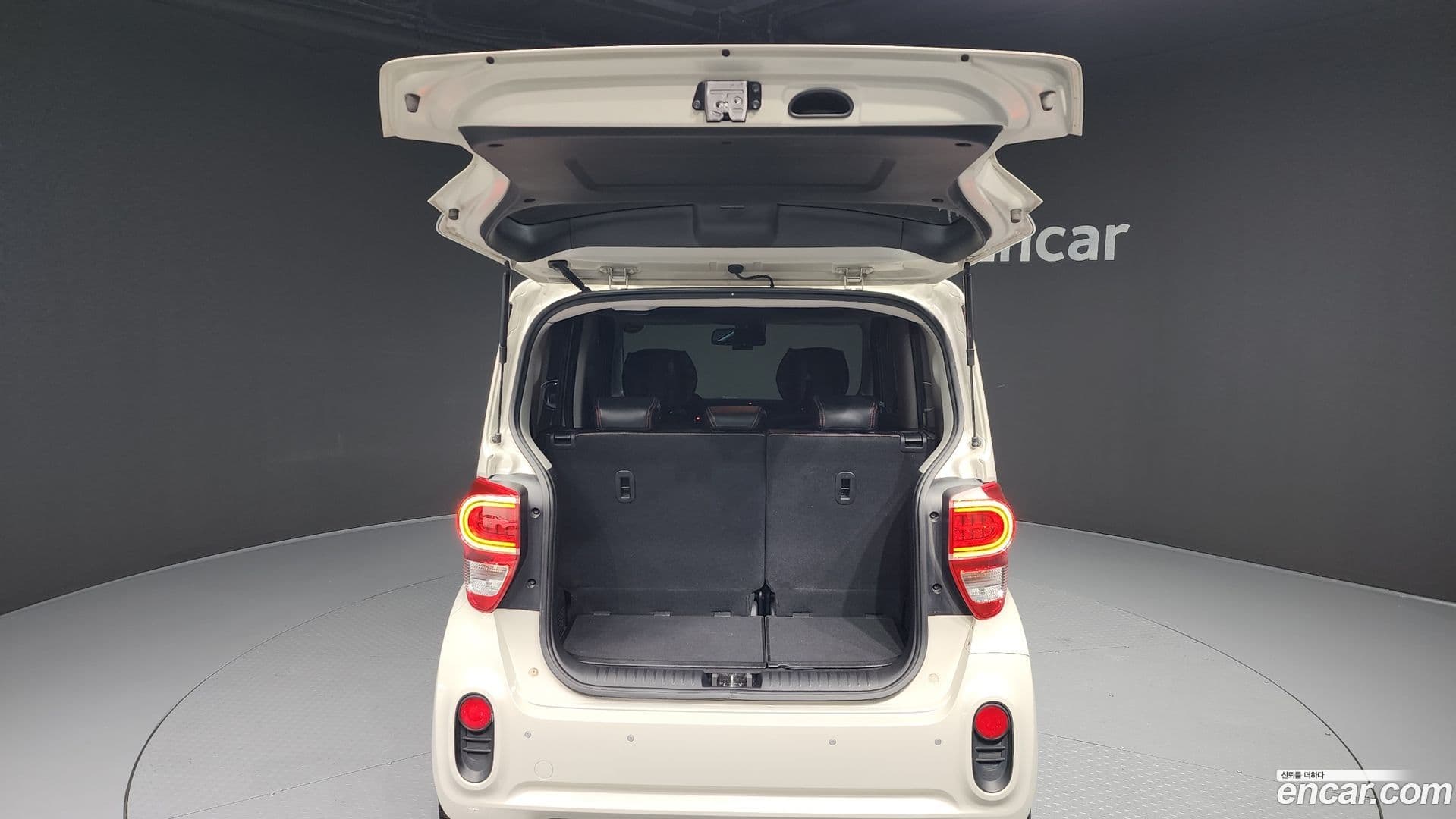 Main__Slider__Photo:RAY Kia 2021.6-19