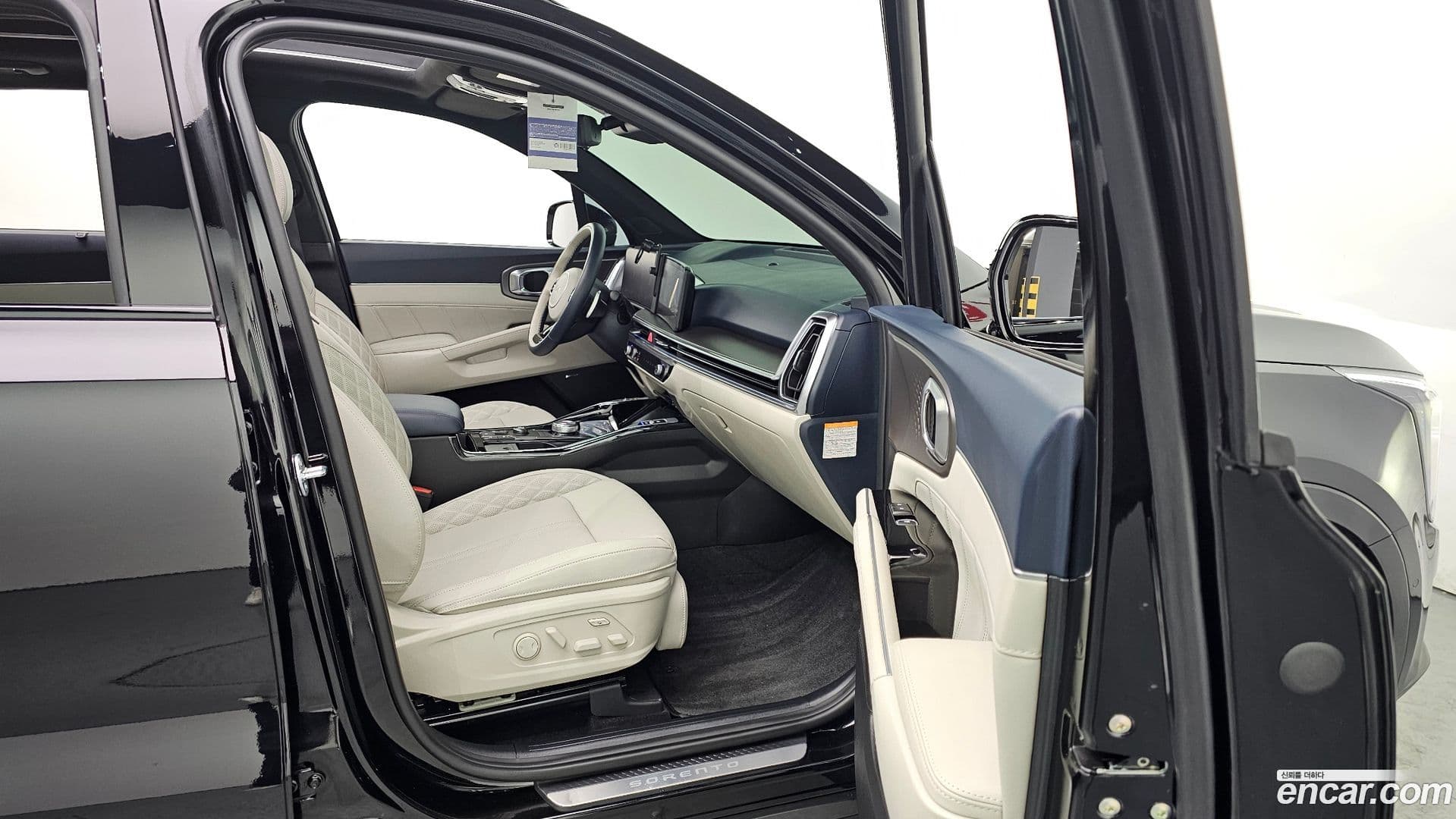 Main__Slider__Photo:Sorento Kia 2025.2-10