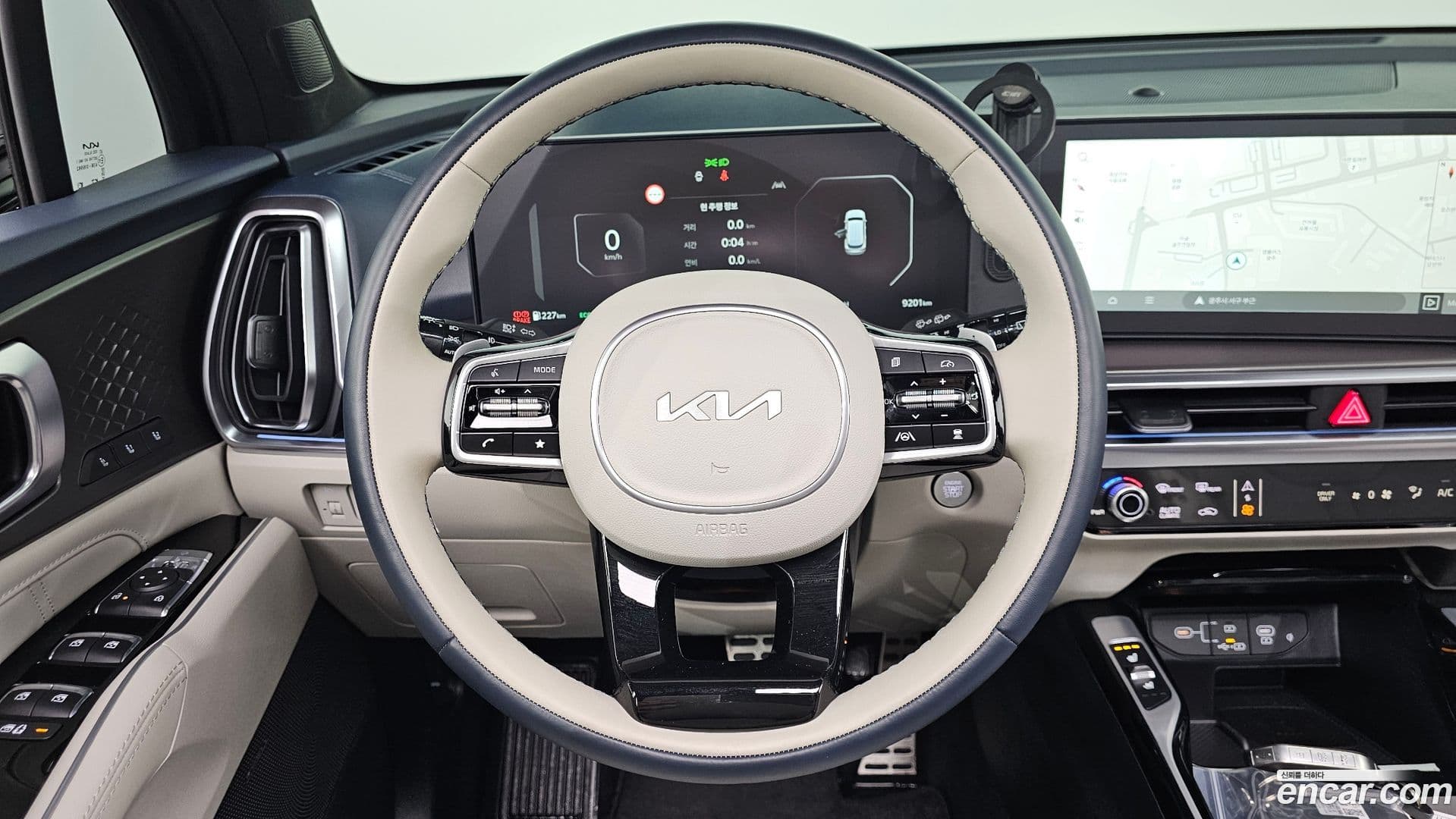 Main__Slider__Photo:Sorento Kia 2025.2-13