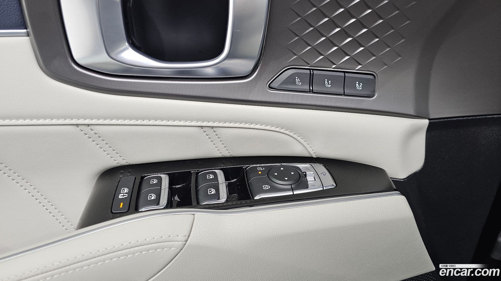 Main__Slider__Photo:Sorento Kia 2025.2-17