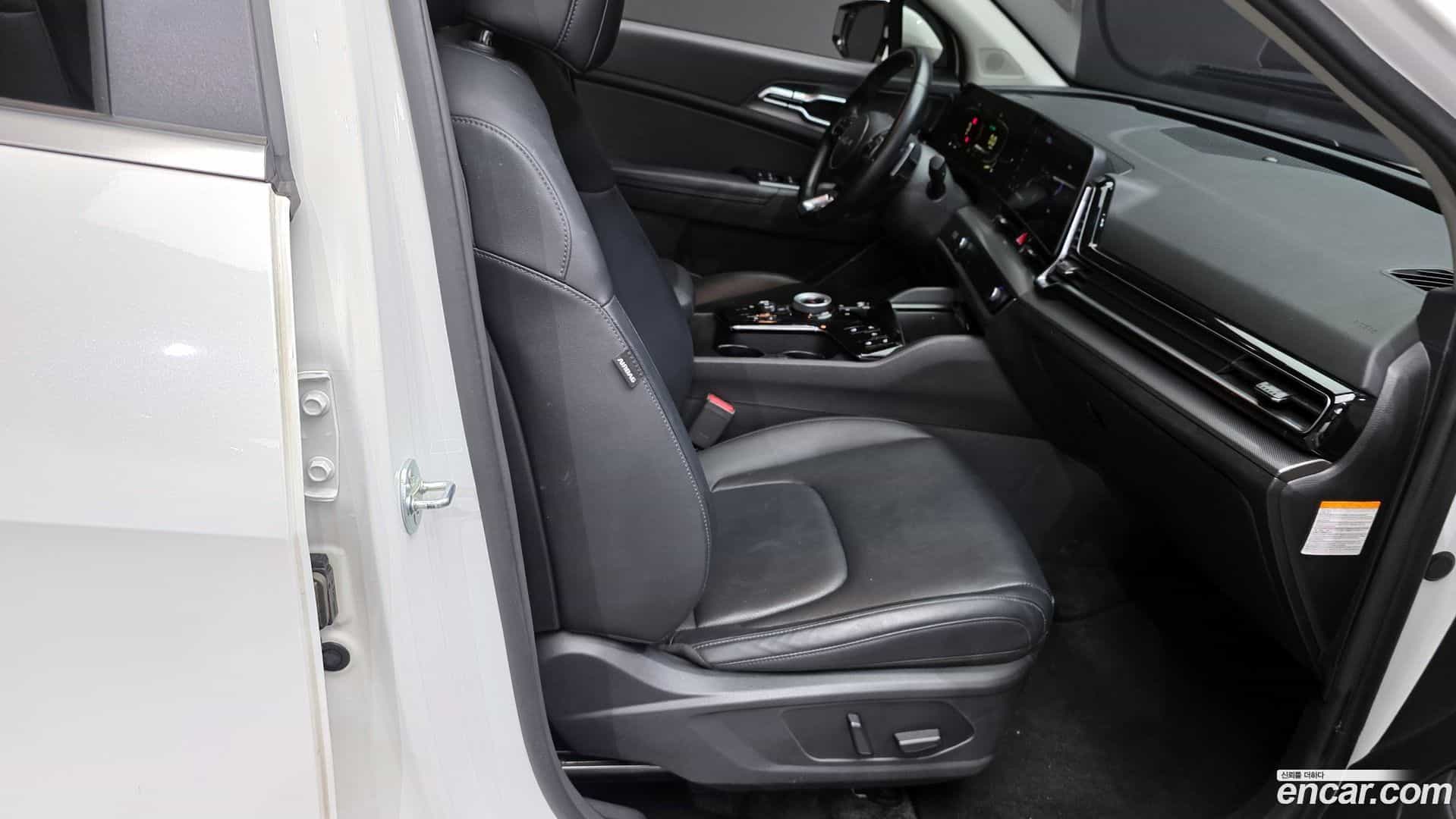 Sportage Kia 2023.8-OPTION-016