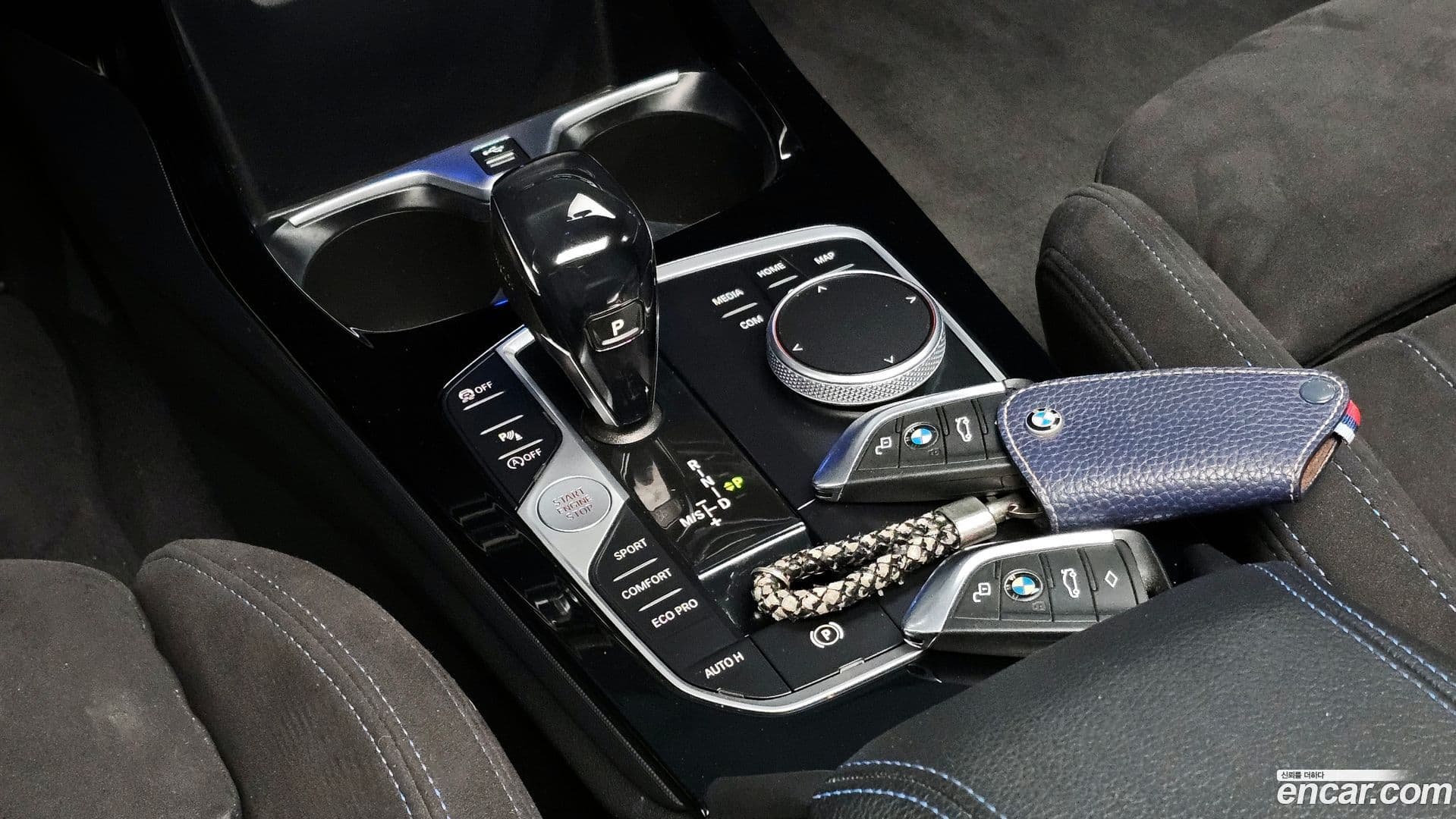 Main__Slider__Photo:1-Series BMW 2020.1-8