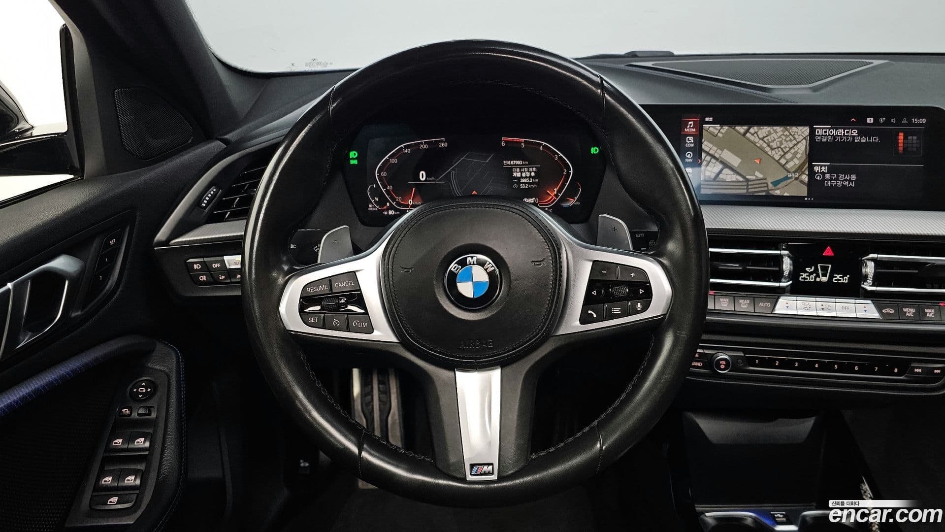 Main__Slider__Photo:1-Series BMW 2020.1-12