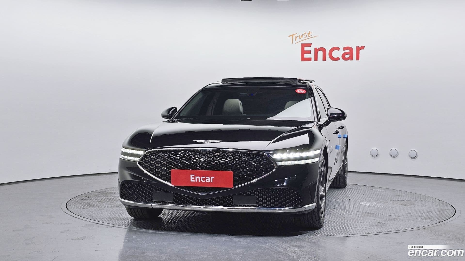 Main__Slider__Photo:G90 Genesis 2022.4-2