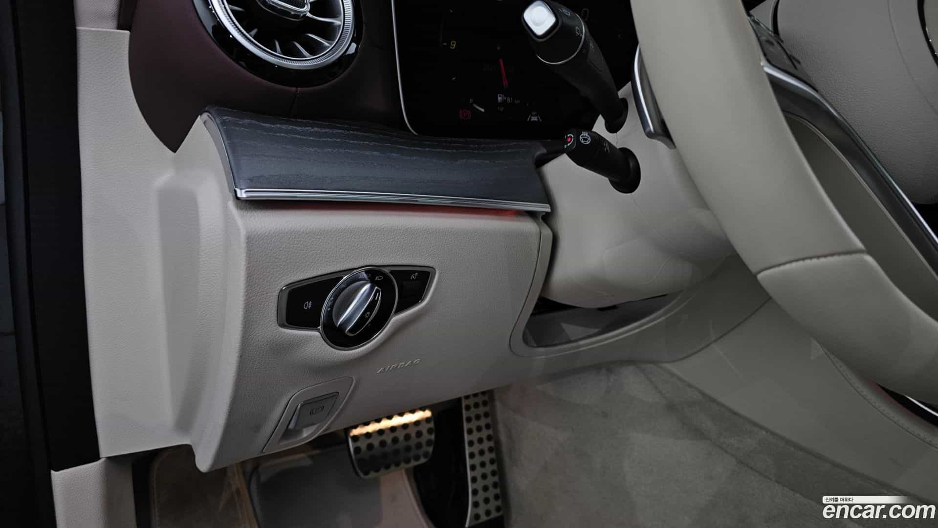 CLS-Class Mercedes-Benz 2023.10-OPTION-022