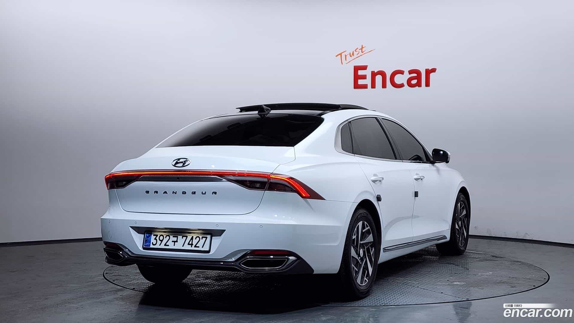 Grandeur Hyundai 2022.2-OUTER-002