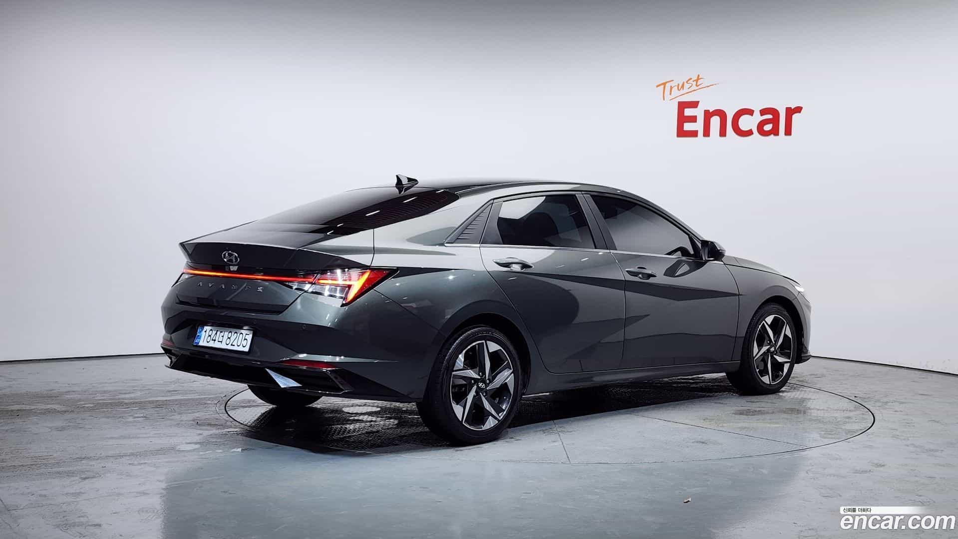 AVANTE Hyundai 2020.5-OUTER-002