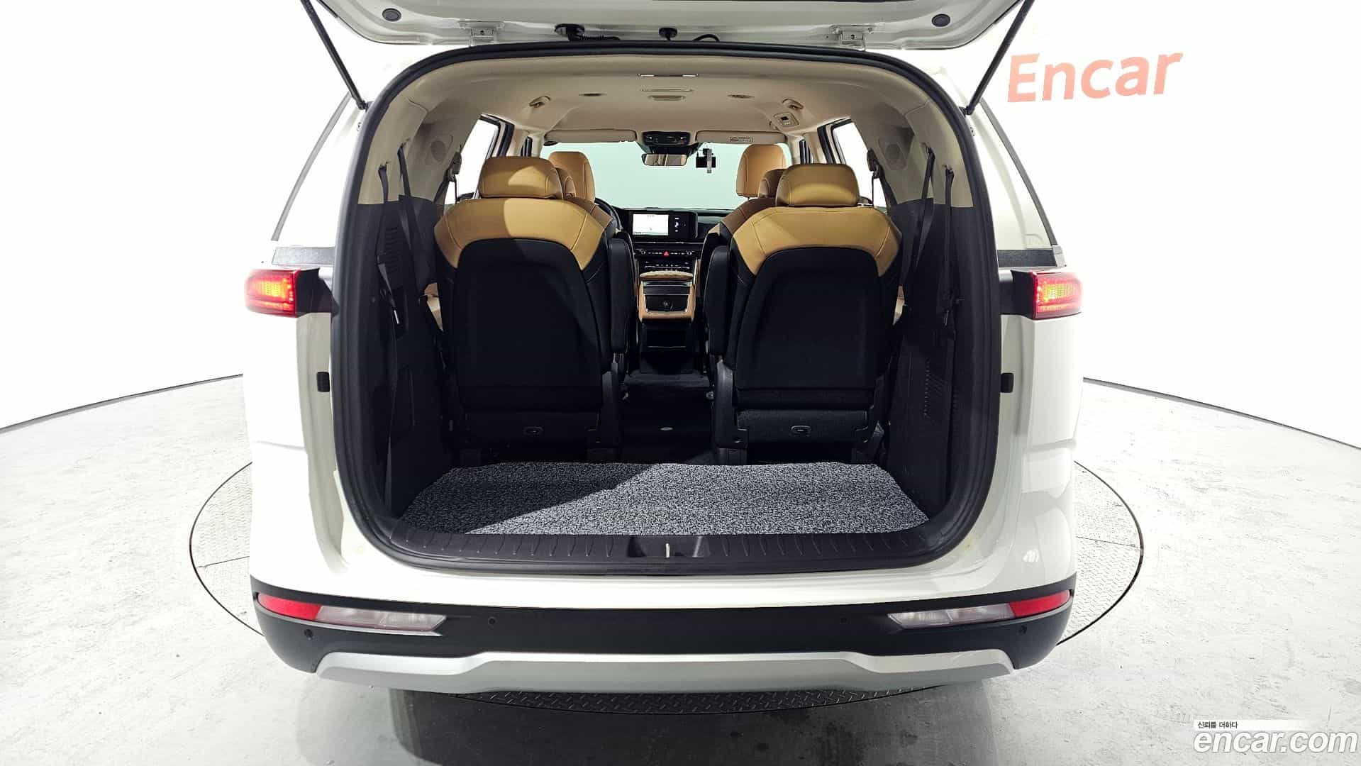 Canival Kia 2022.1-OPTION-024