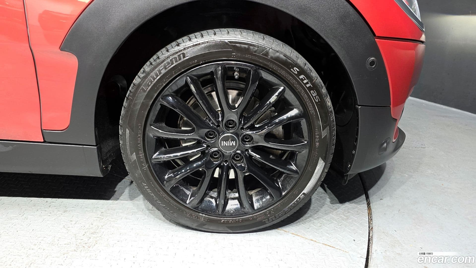 Main__Slider__Photo:Clubman Mini 2021.0-4