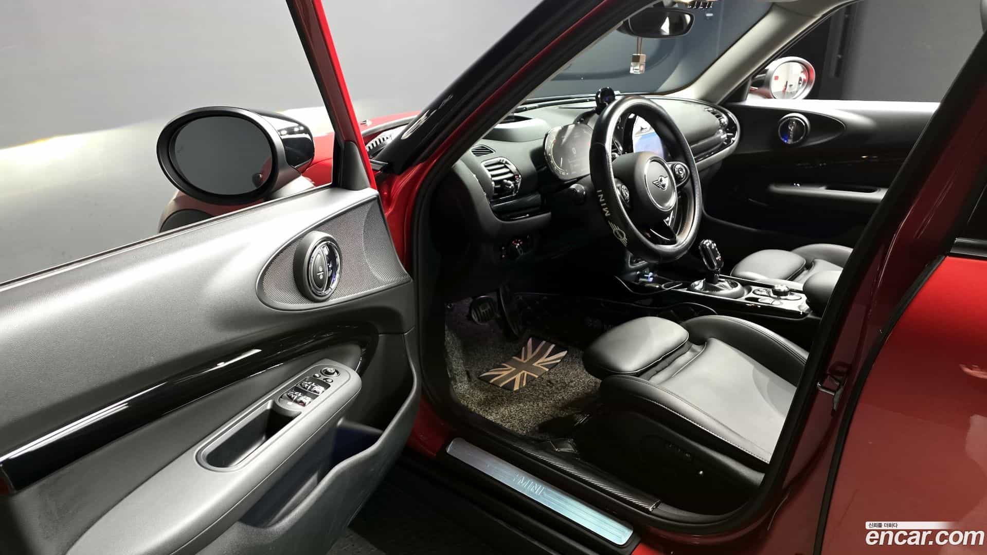 Clubman Mini 2021.0-INNER-010