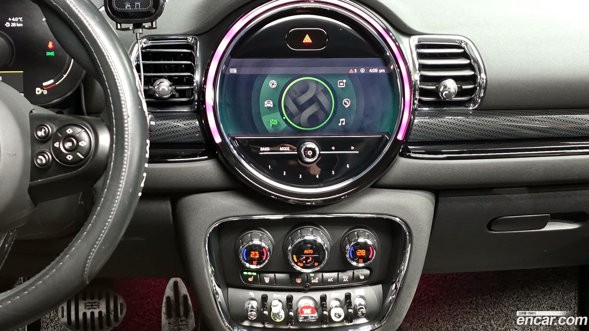 Main__Slider__Photo:Clubman Mini 2021.0-13