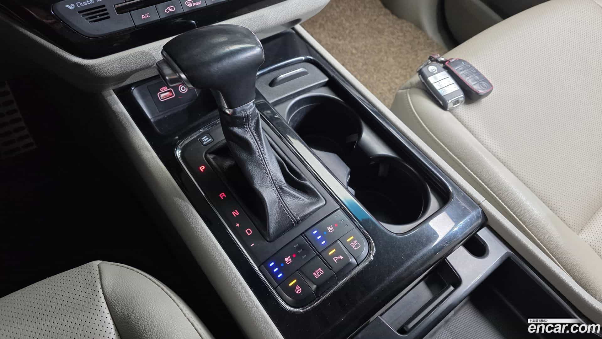 Canival Kia 2018.2-INNER-009