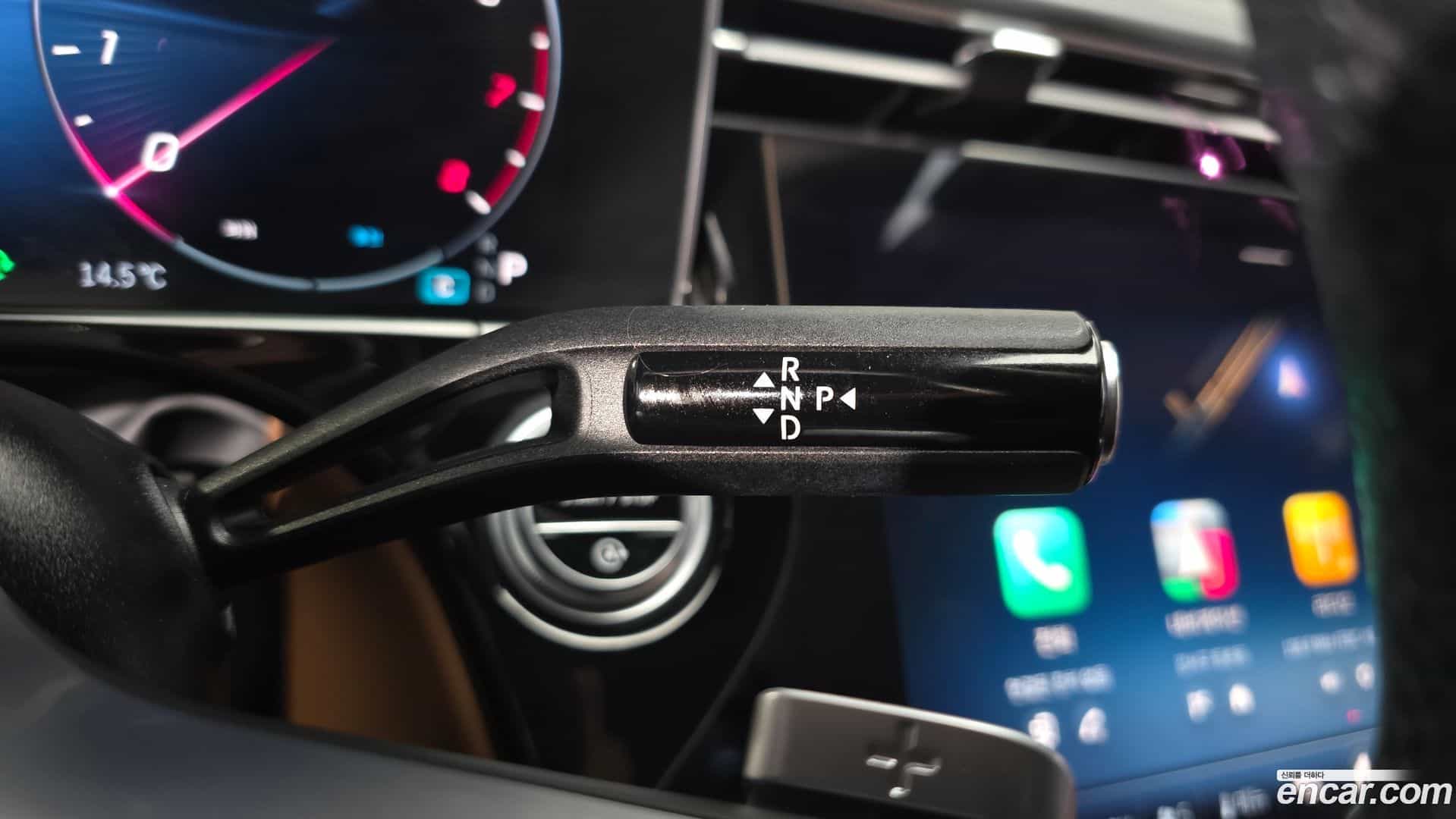 E-Class Mercedes-Benz 2024.2-INNER-009