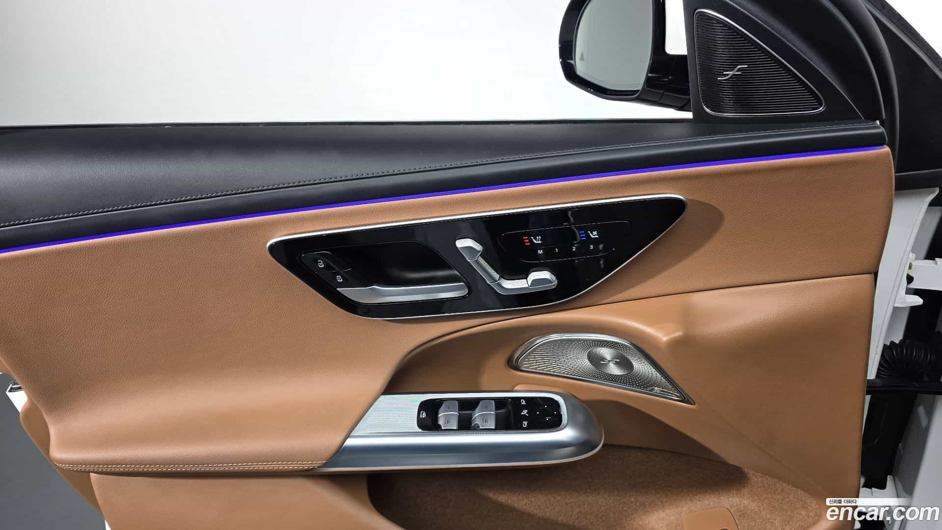 E-Class Mercedes-Benz 2024.2-OPTION-022