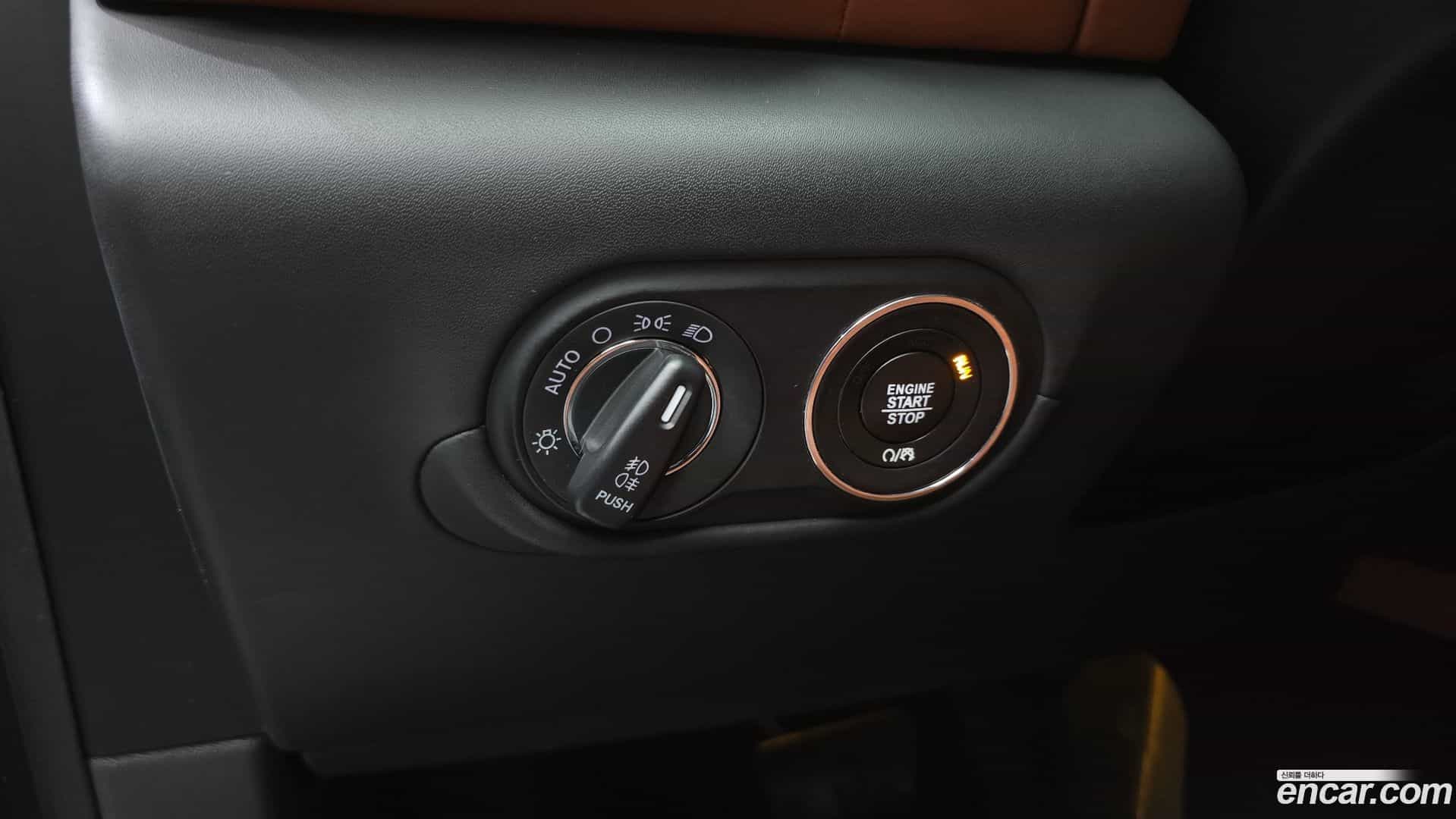 Levante Maserati 2018.7-OPTION-021