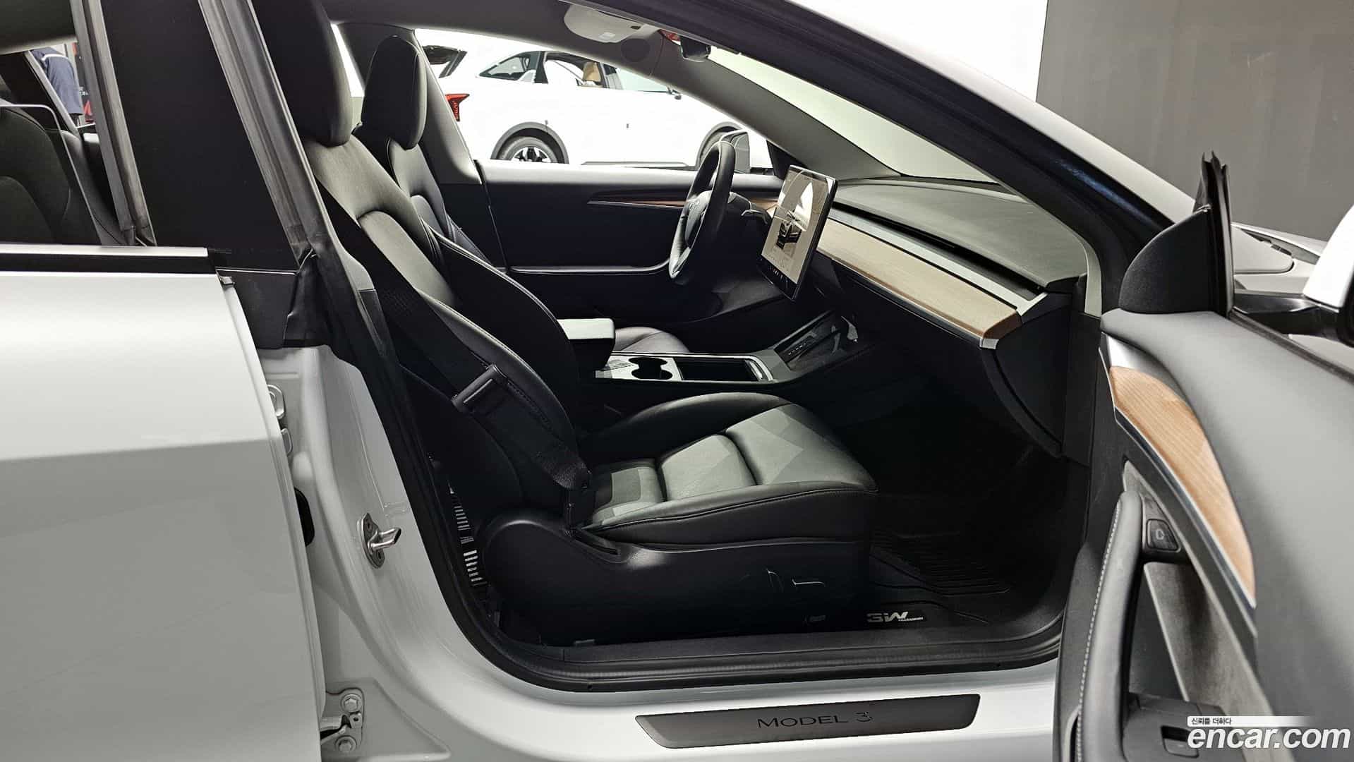 Model 3 Tesla 2022.5-OPTION-015