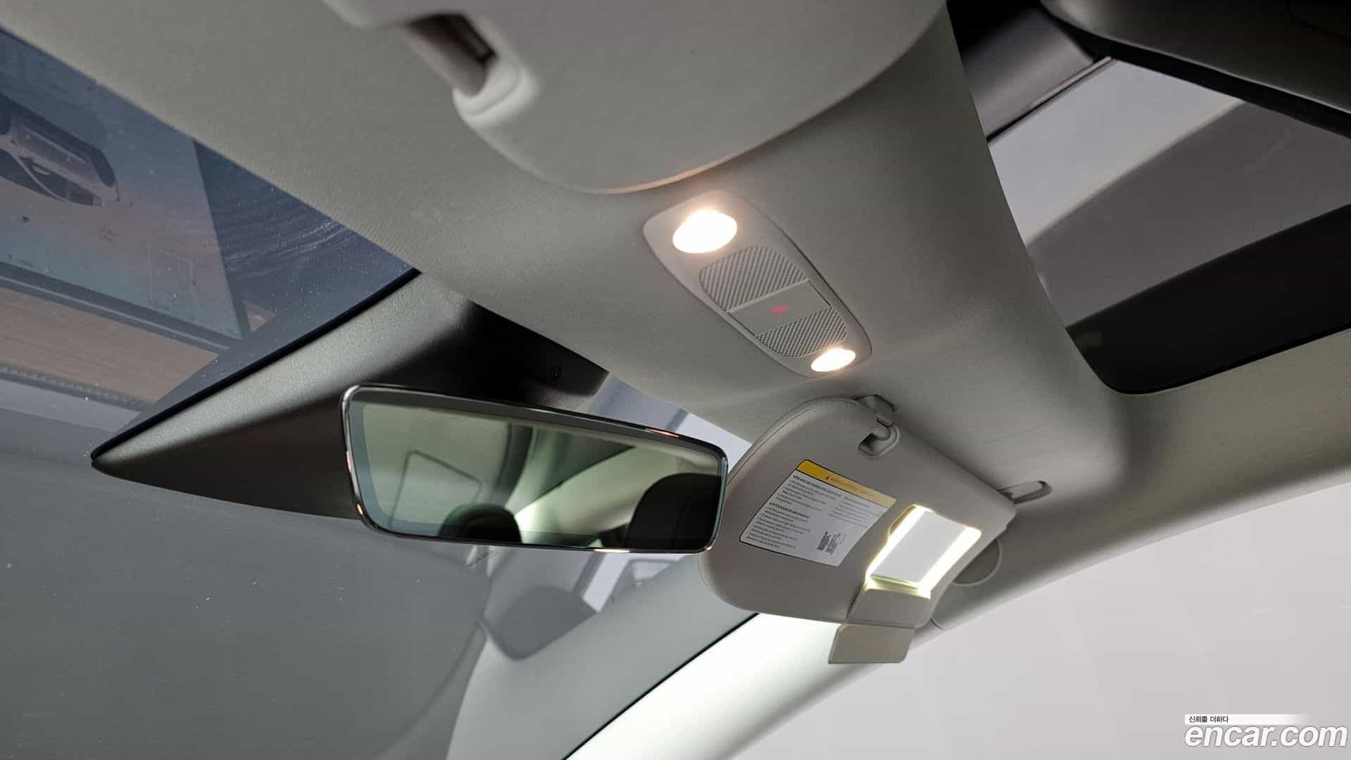 Model 3 Tesla 2022.5-OPTION-021