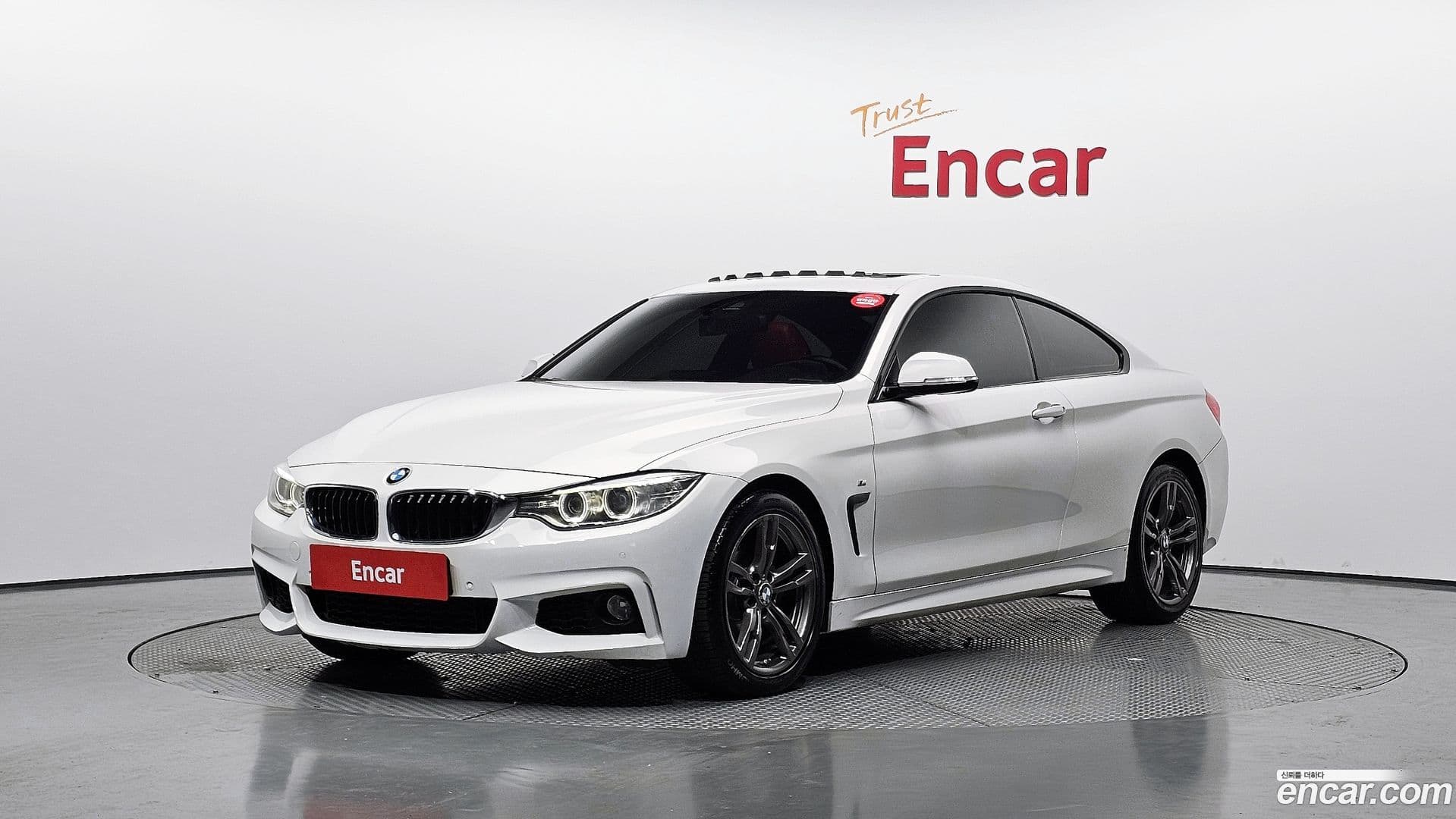 Main__Slider__Photo:4-Series BMW 2015.7-0