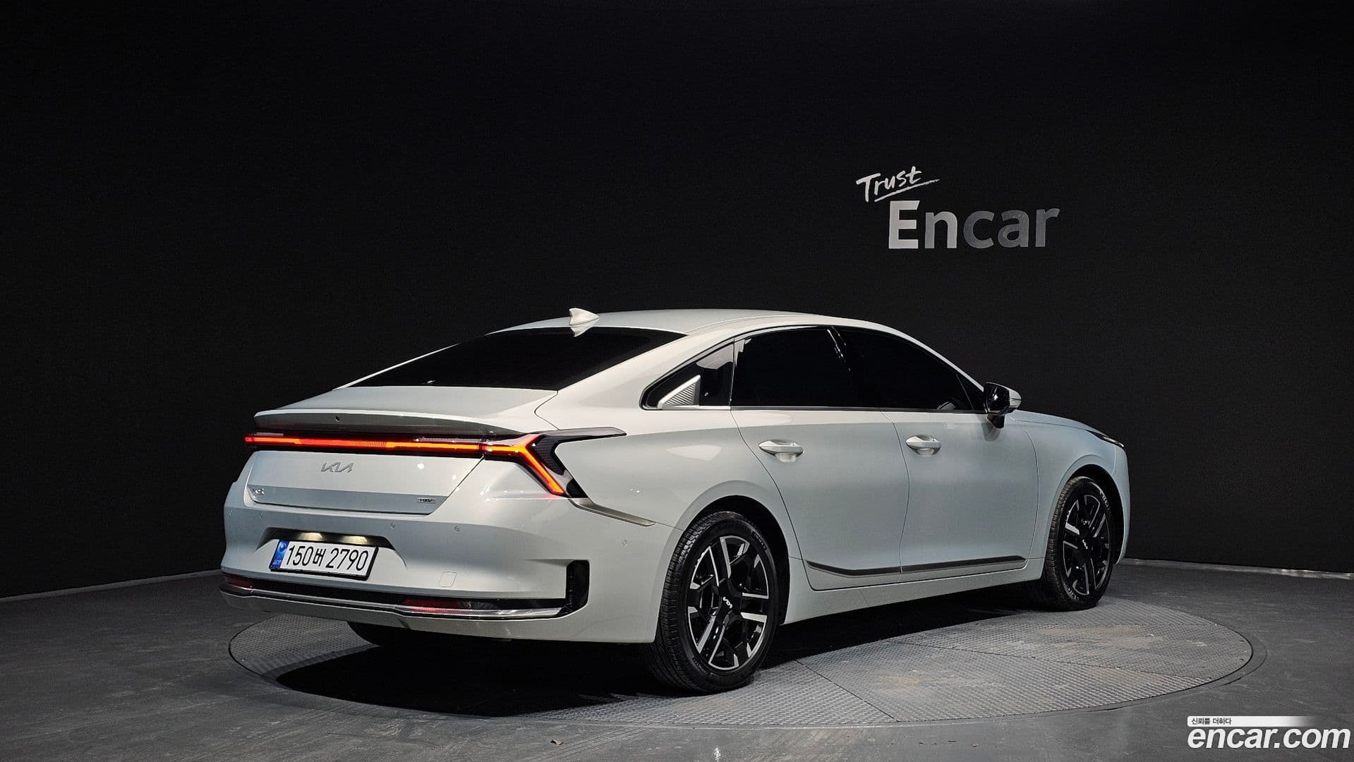 Main__Slider__Photo:K8 Kia 2024.11-1