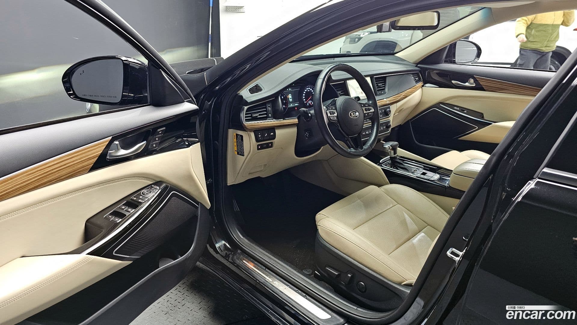 Main__Slider__Photo:K7 Kia 2018.2-9