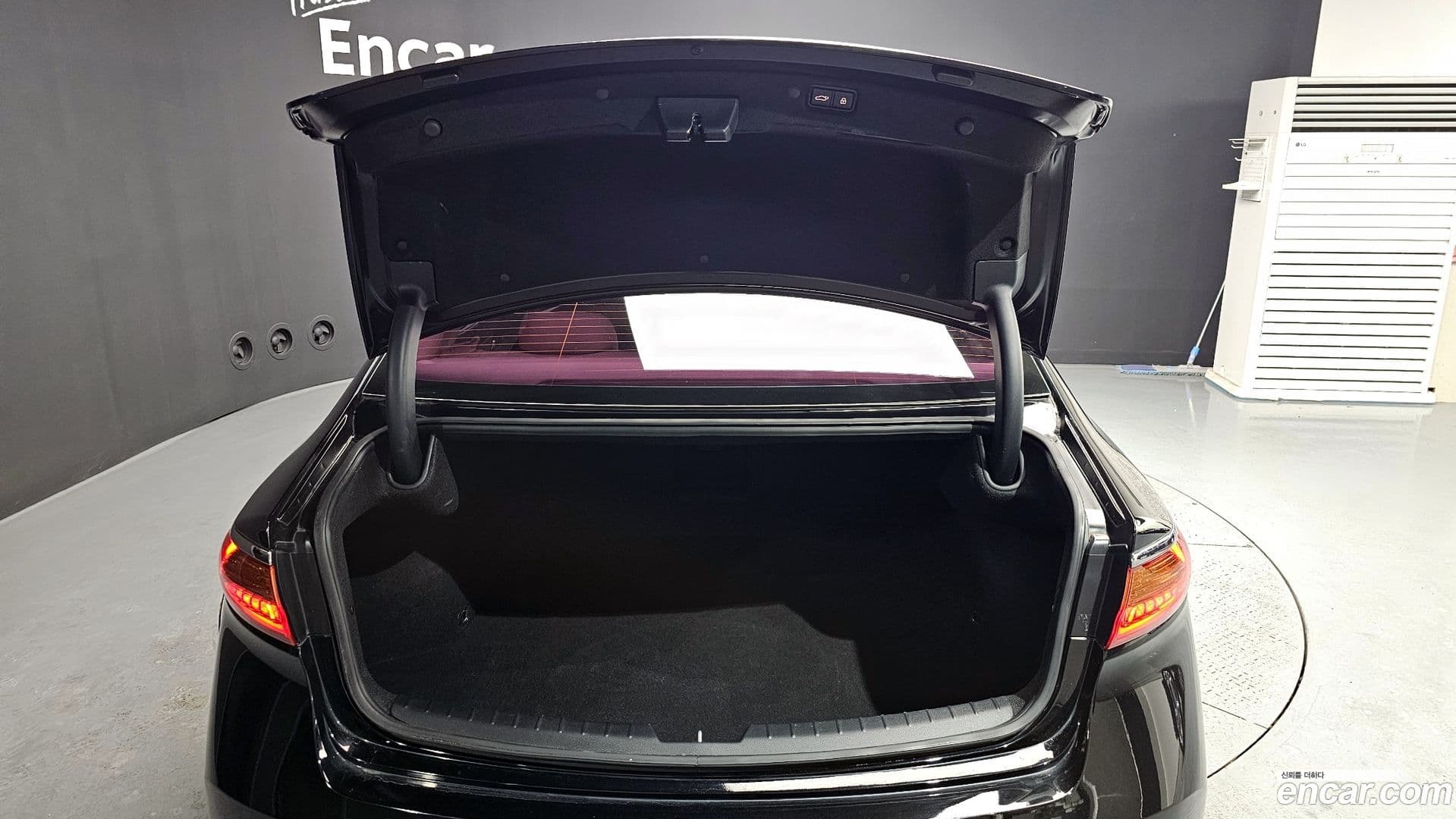 Main__Slider__Photo:K7 Kia 2018.2-19