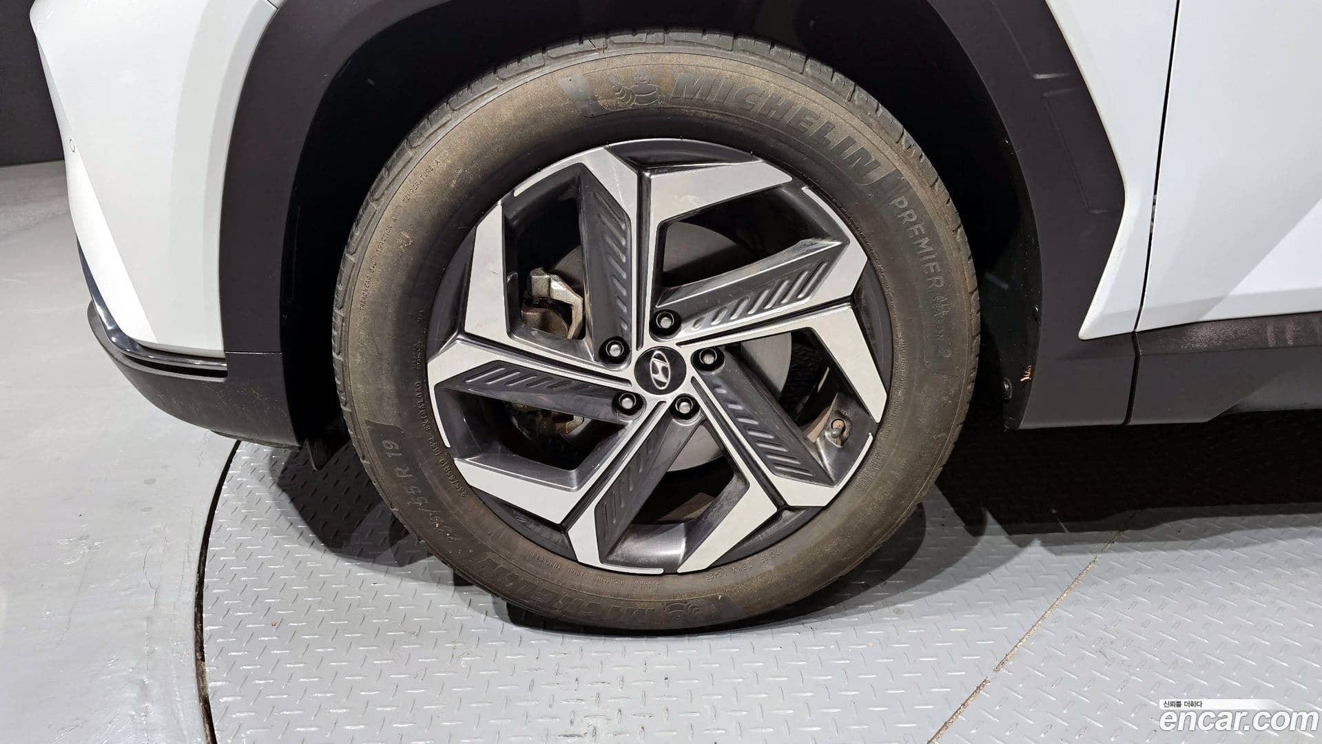 Main__Slider__Photo:Tucson Hyundai 2021.10-4