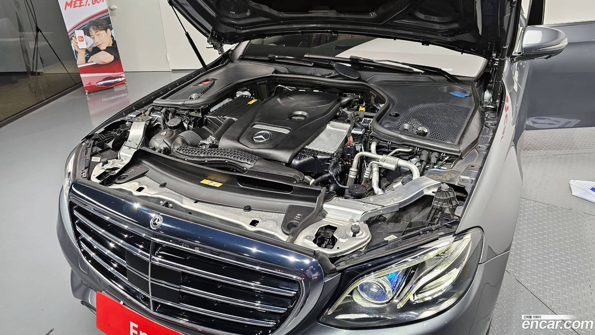 Main__Slider__Photo:E-Class Mercedes-Benz 2019.11-5