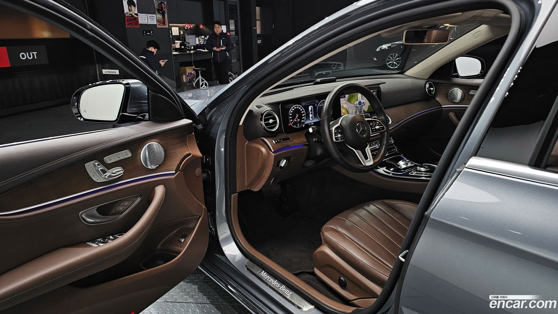 Main__Slider__Photo:E-Class Mercedes-Benz 2019.11-10