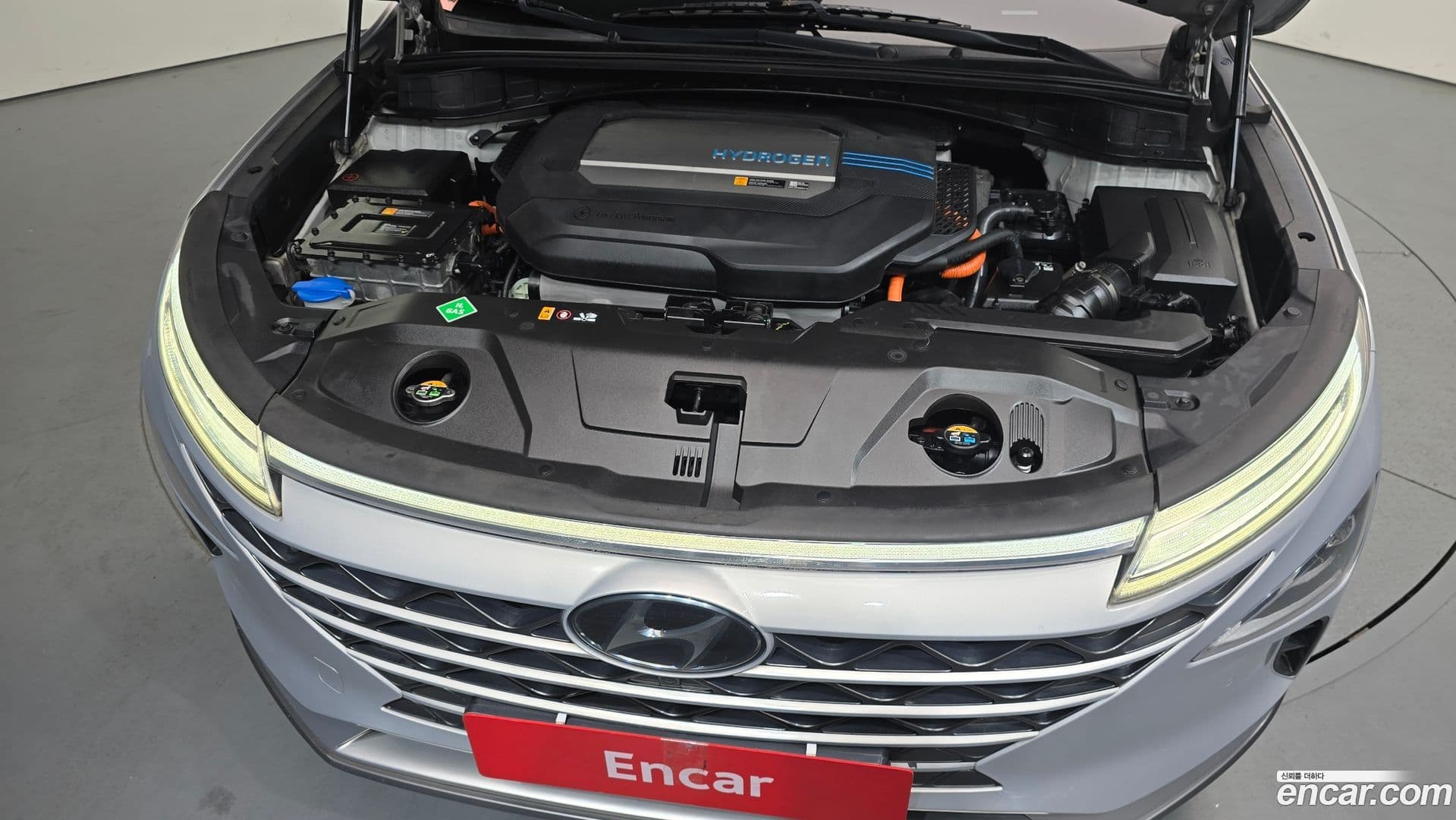 Main__Slider__Photo:Nexo Hyundai 2018.3-5