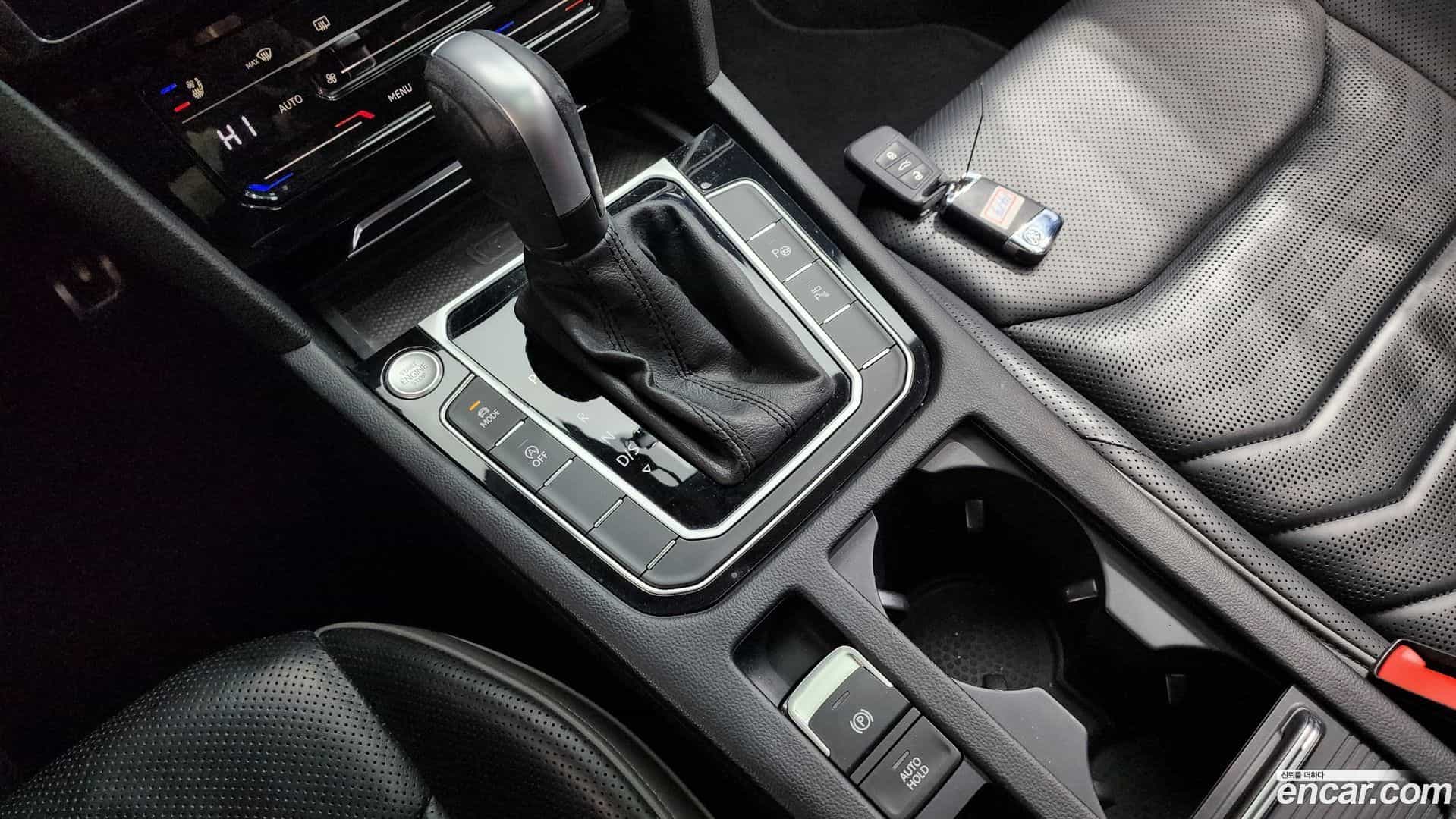 Arteon Volkswagen 2022.10-INNER-009