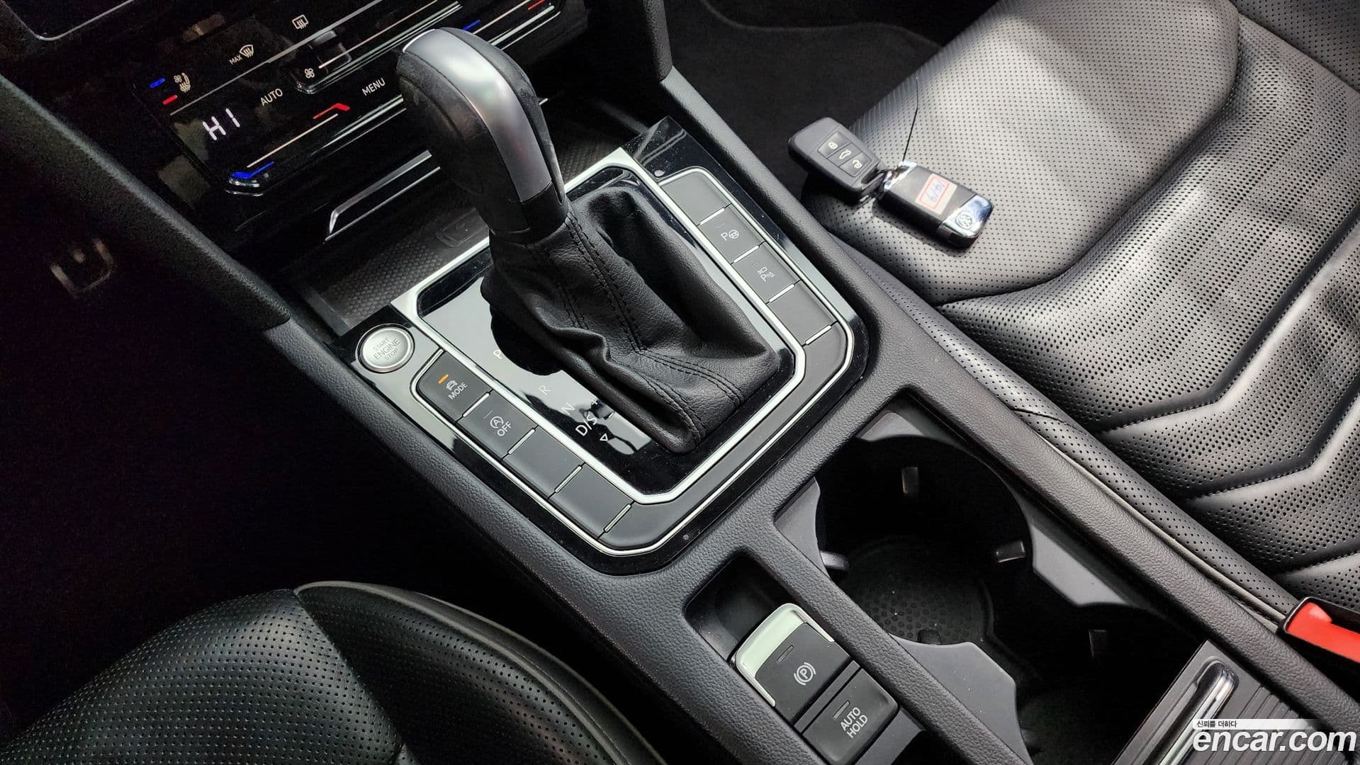 Main__Slider__Photo:Arteon Volkswagen 2022.10-8