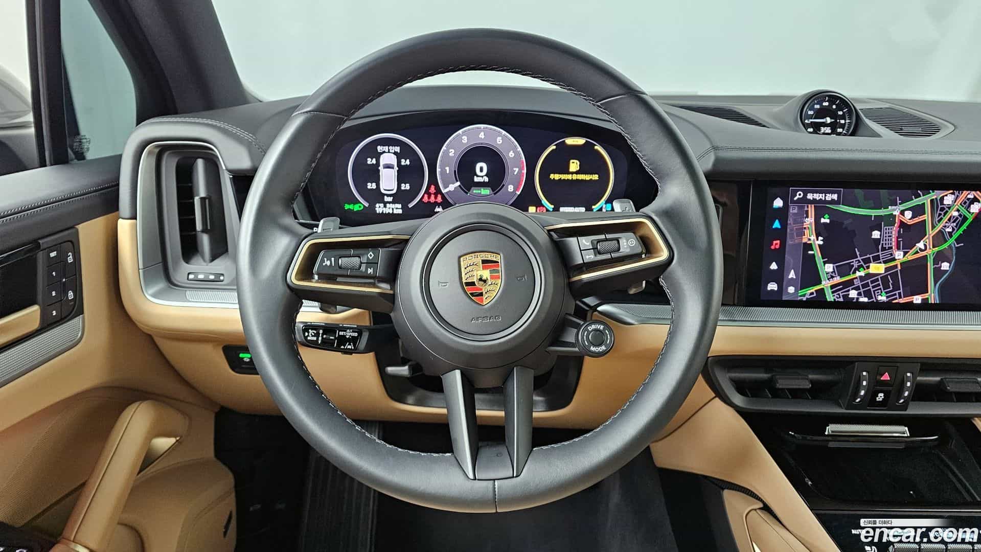 Cayenne Porsche 2024.6-OPTION-017