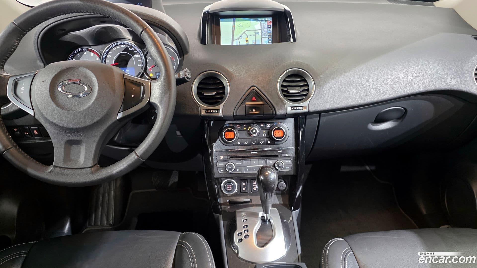 Main__Slider__Photo:QM5 Renault-KoreaSamsung 2013.11-18