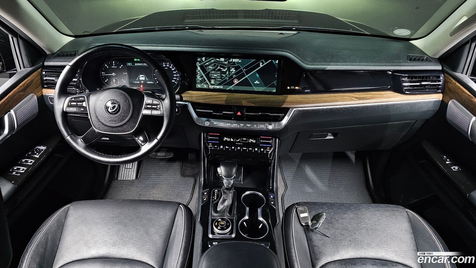 Main__Slider__Photo:Mohave Kia 2021.0-6