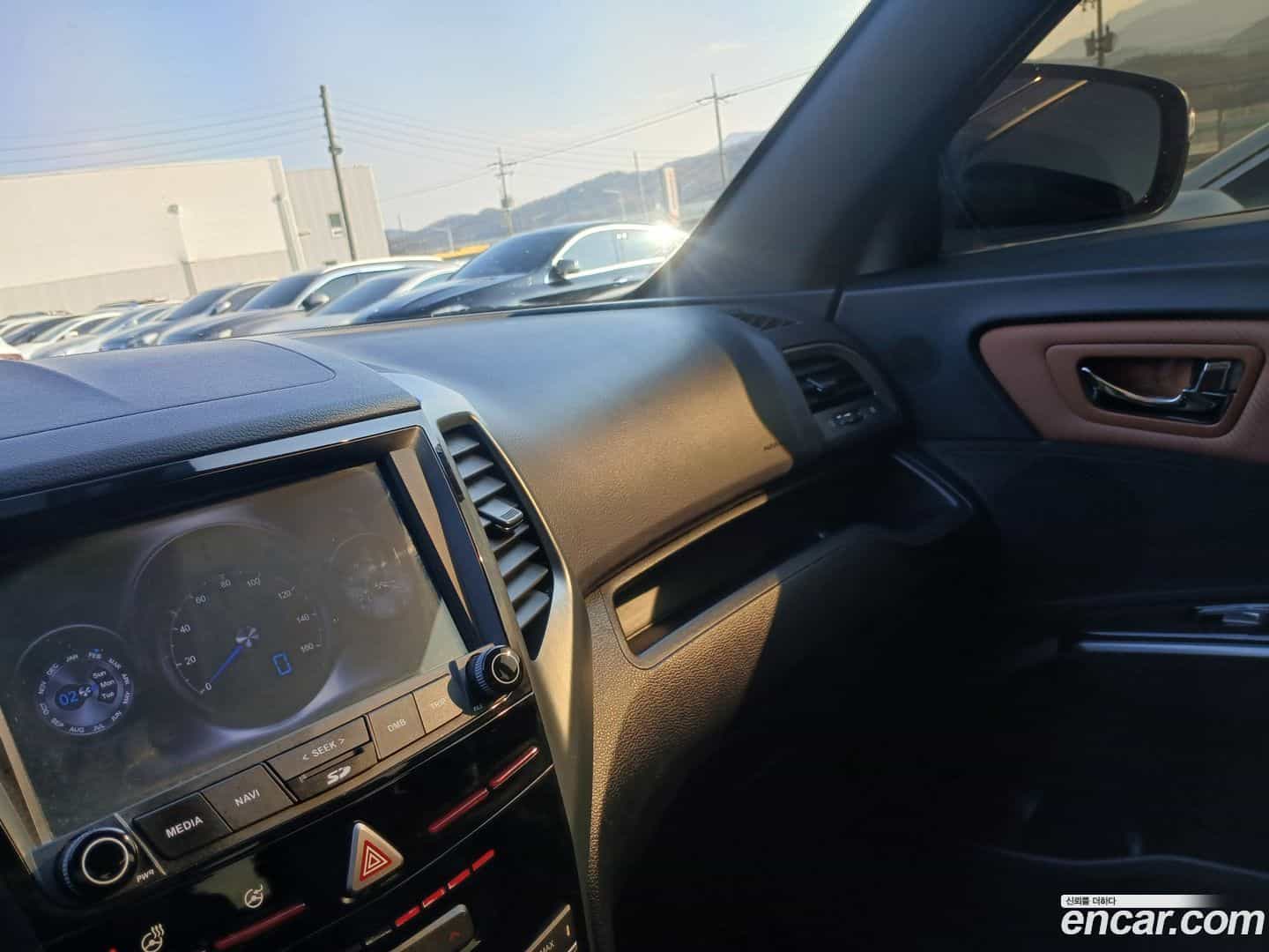 TIBOLI KG_Mobility_Ssangyong 2018.1-OPTION-024