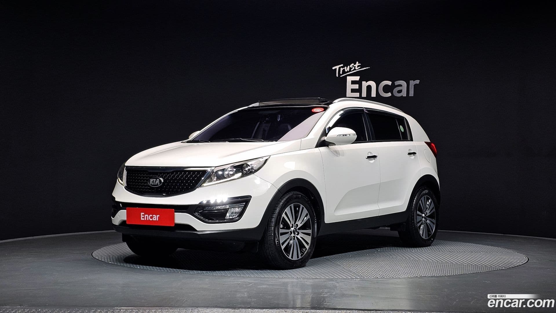 Main__Slider__Photo:Sportage Kia 2013.9-0