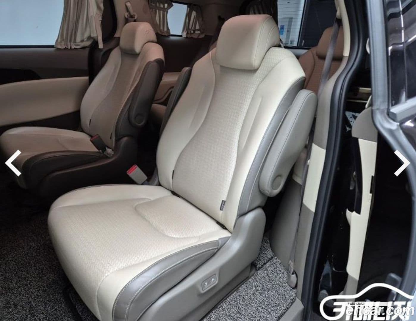 Main__Slider__Photo:Canival Kia 2021.7-15